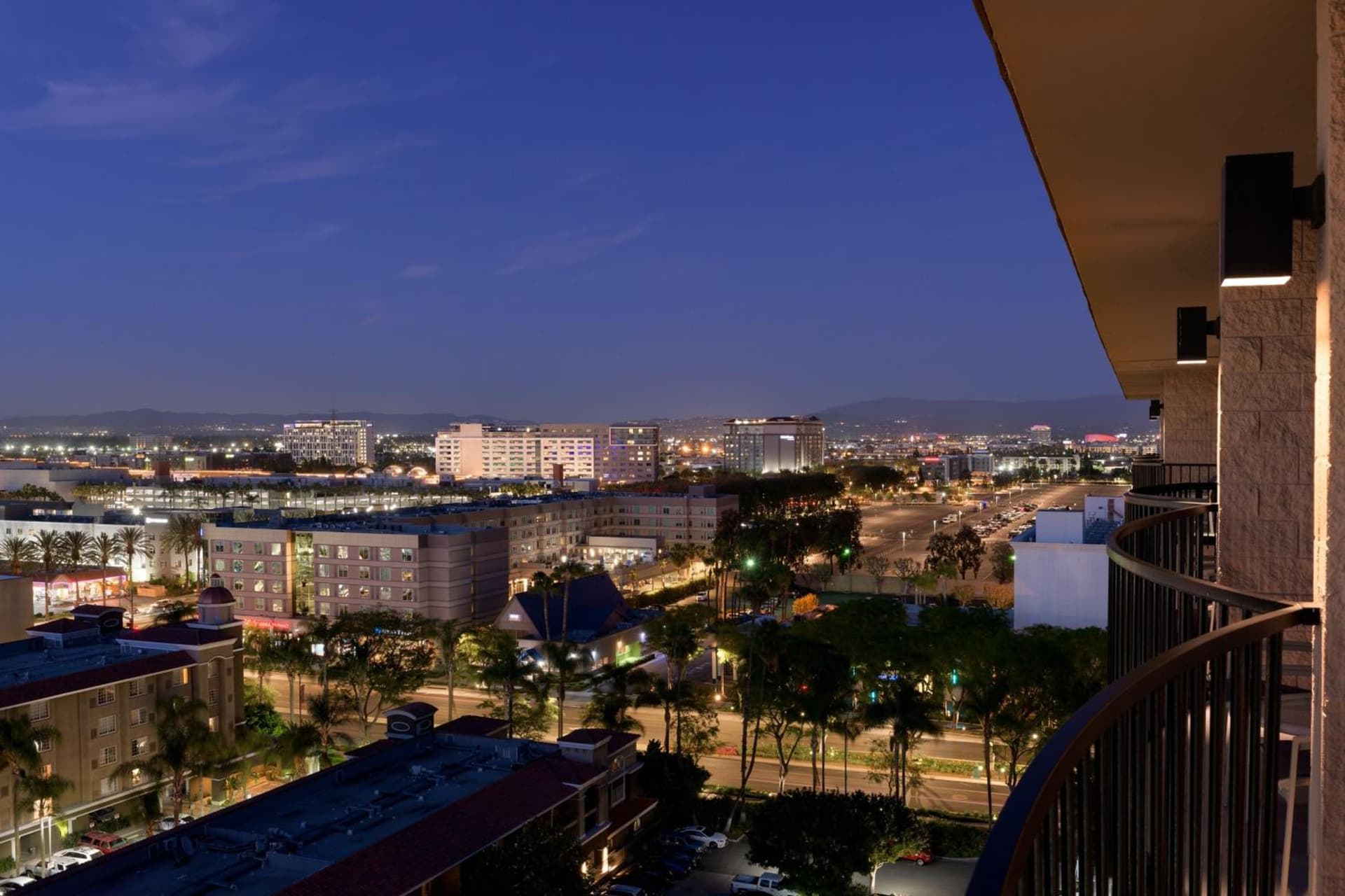 Sheraton Park Hotel at the Anaheim Resort gallery photo in Anaheim, CA — image 51