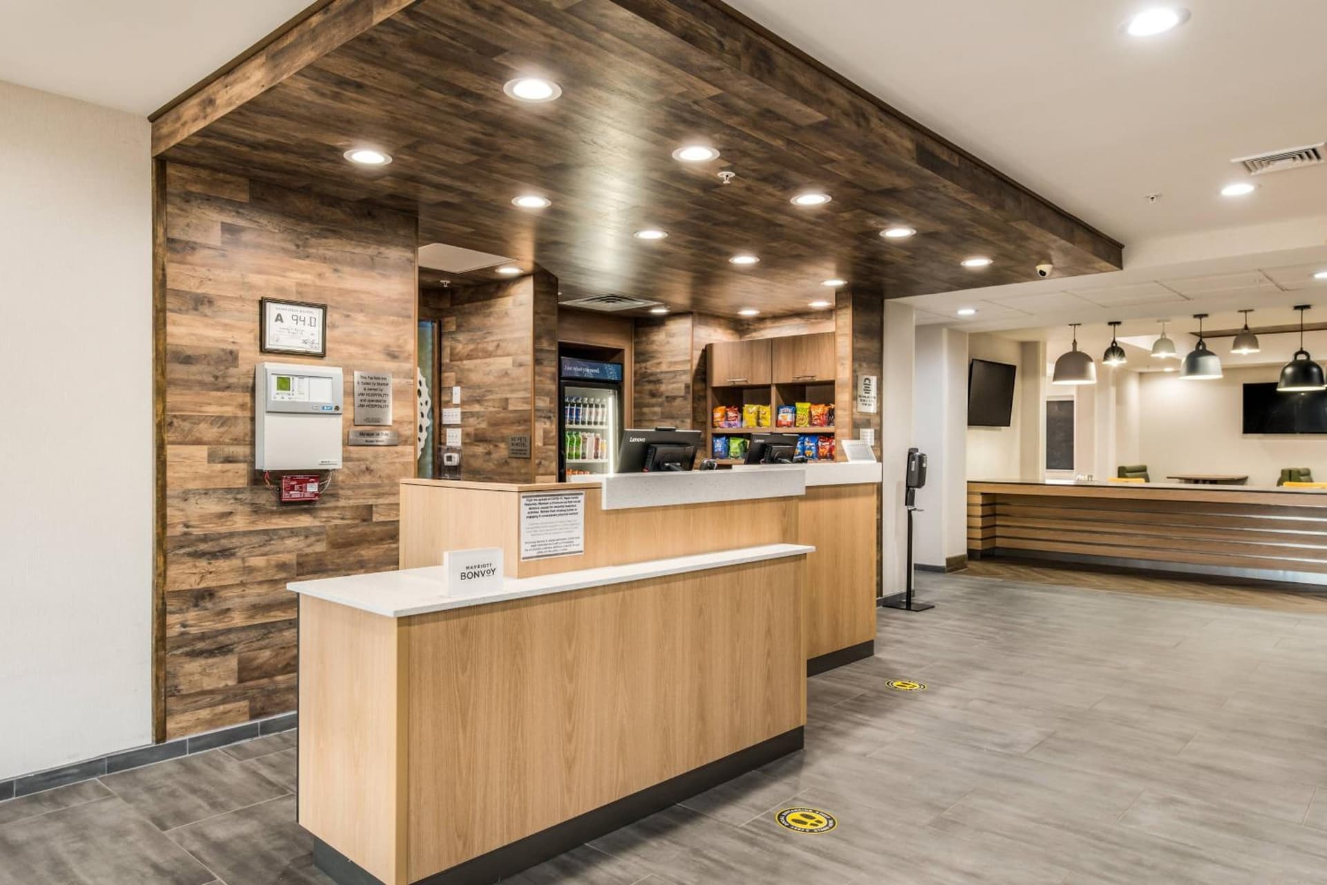 Fairfield by Marriott Inn & Suites Greensboro Coliseum Area property views in Greensboro, NC — gallery photo 3