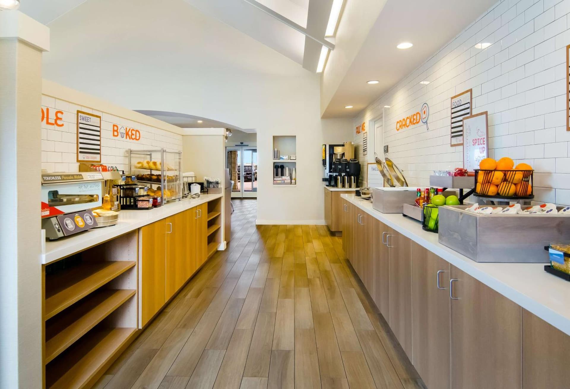Sonesta ES Suites Torrance Redondo Beach gallery photo in Torrance, CA — image 7