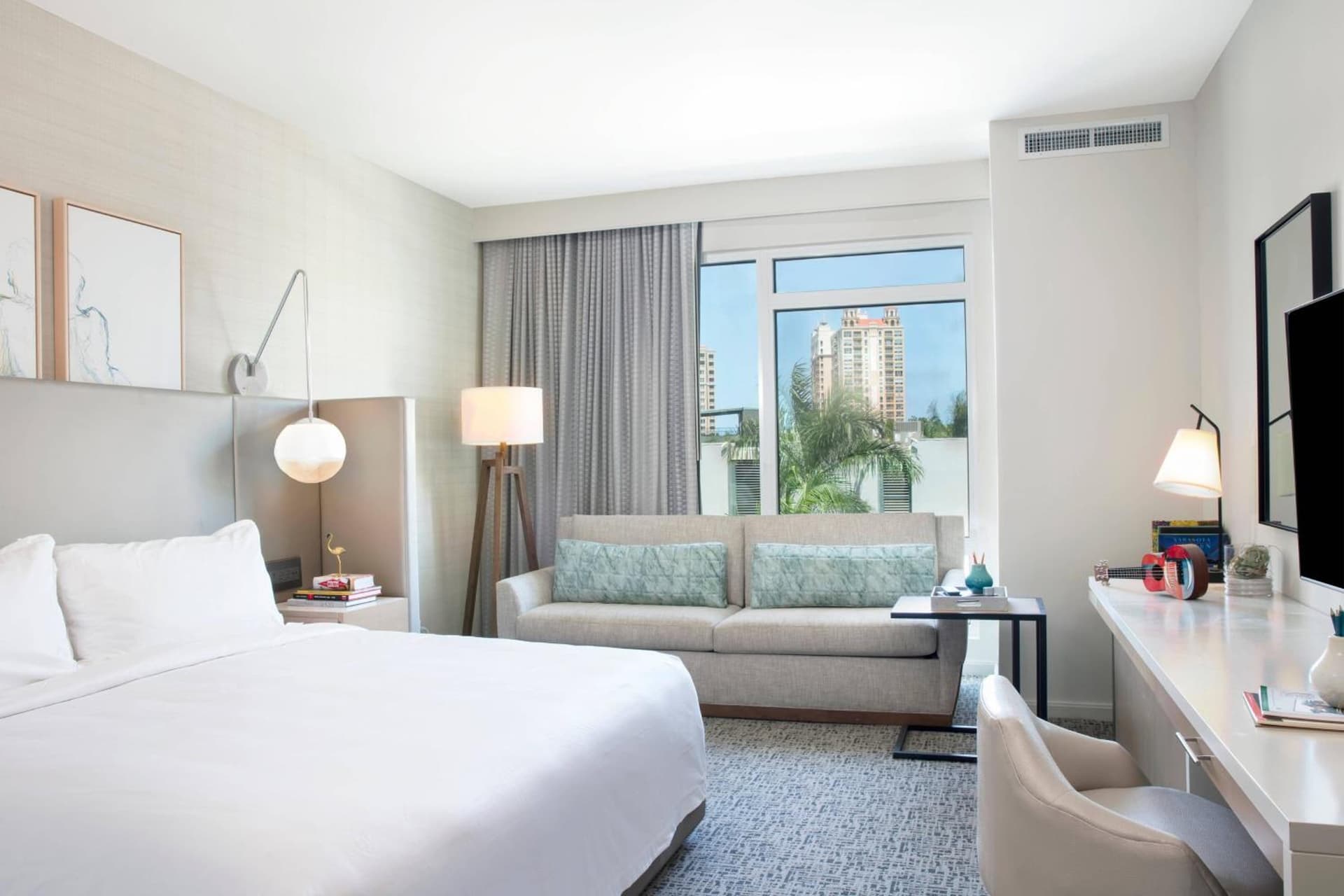 Art Ovation Hotel, Autograph Collection gallery photo in Sarasota, FL — image 10