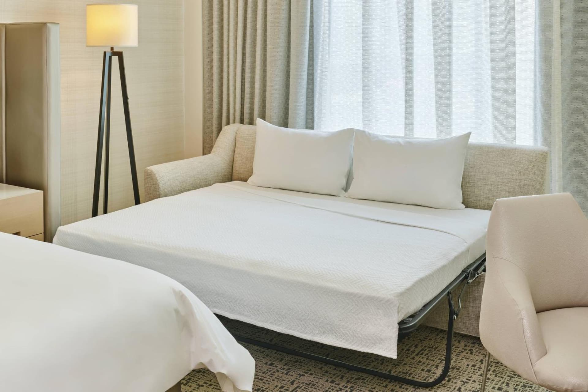 Art Ovation Hotel, Autograph Collection interior in Sarasota, FL — gallery photo 2