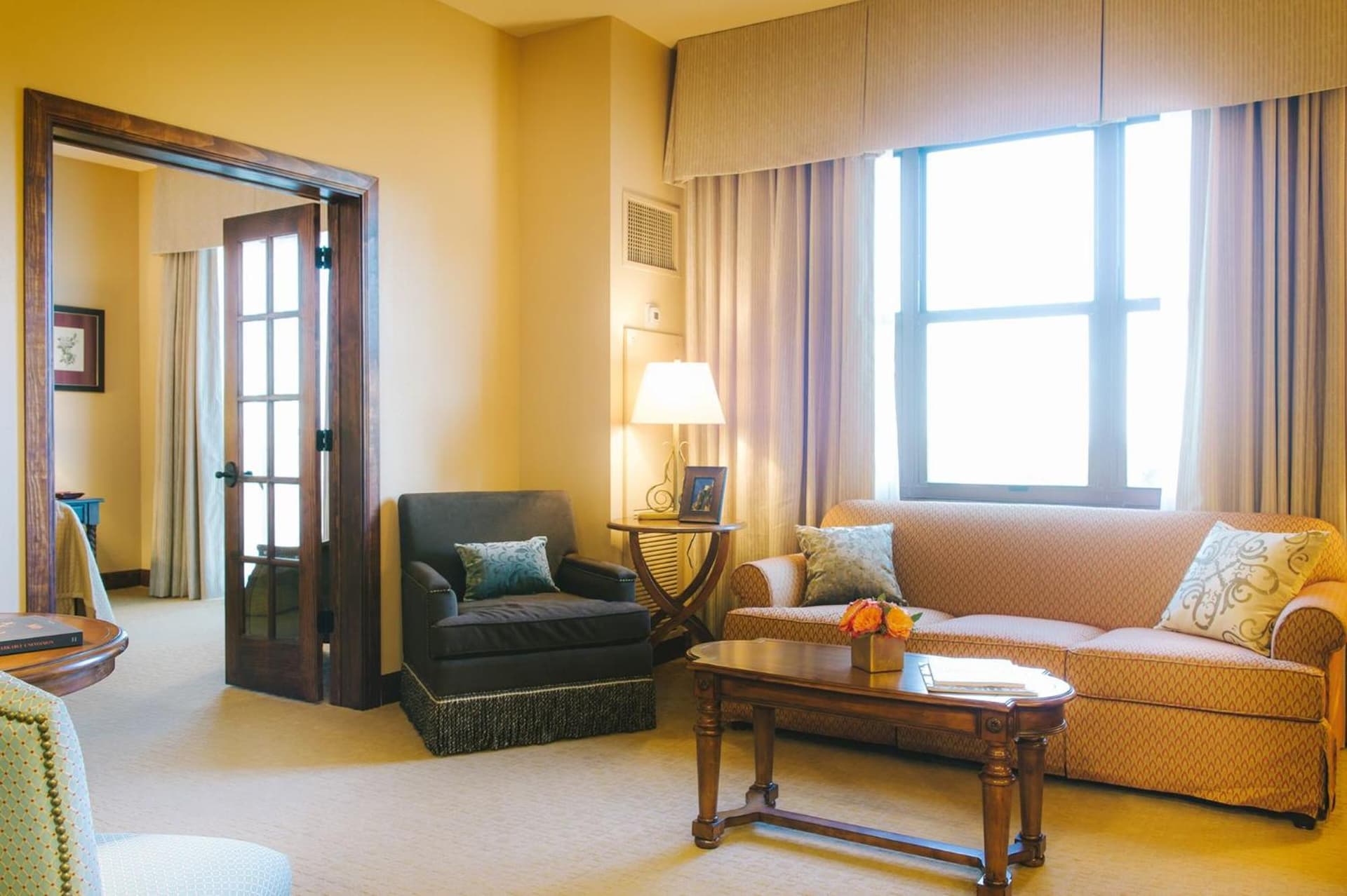 Hotel Viata gallery photo in Austin, TX — image 4