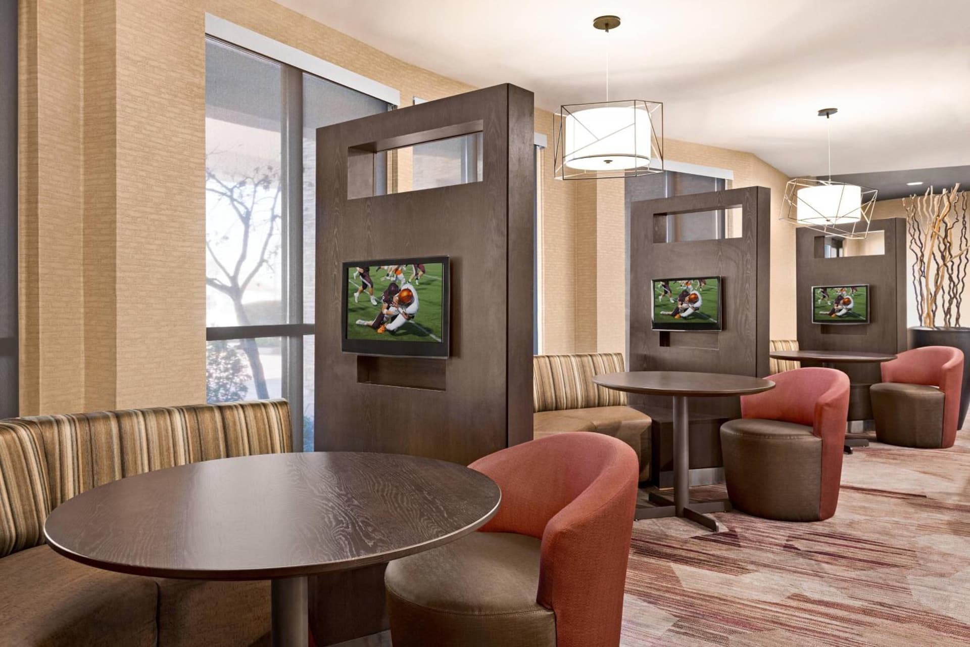 Courtyard by Marriott Sacramento Folsom gallery photo in Folsom, CA — image 11