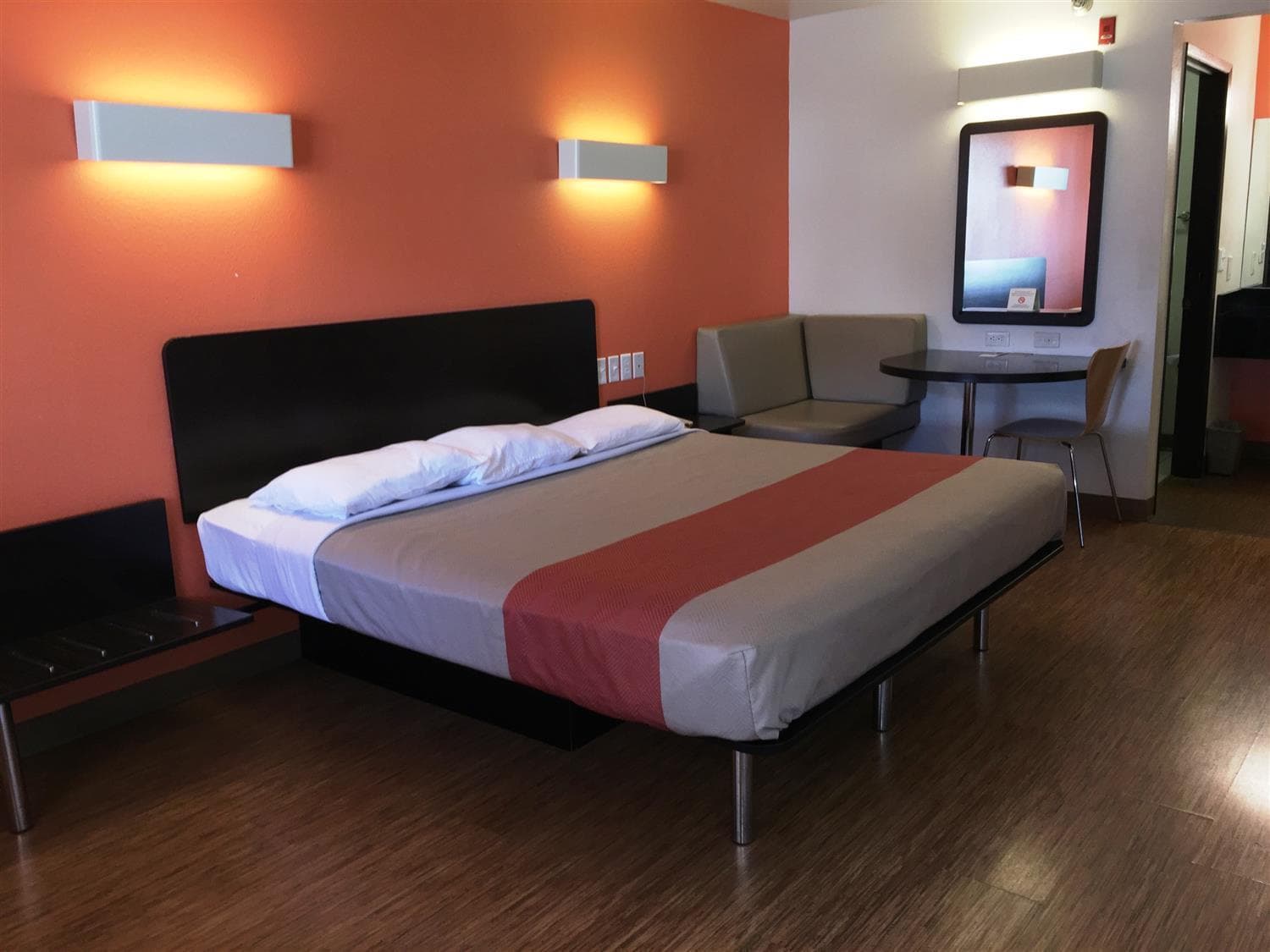 Motel 6-Brownsville, TX North gallery photo in Brownsville, TX — image 58