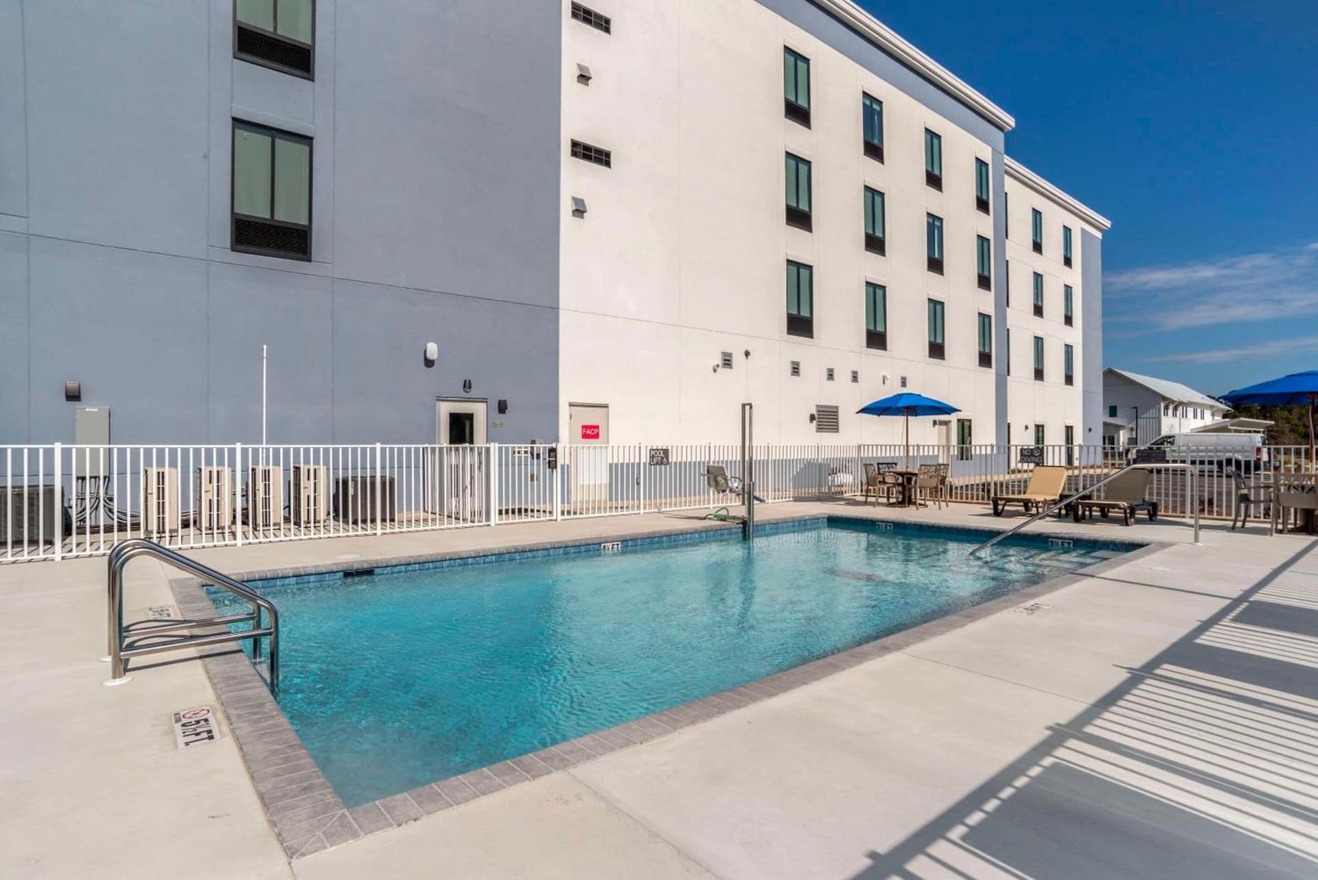 Comfort Inn & Suites Panama City Beach - Pier Park Area interior in Panama City Beach, FL — gallery photo 2