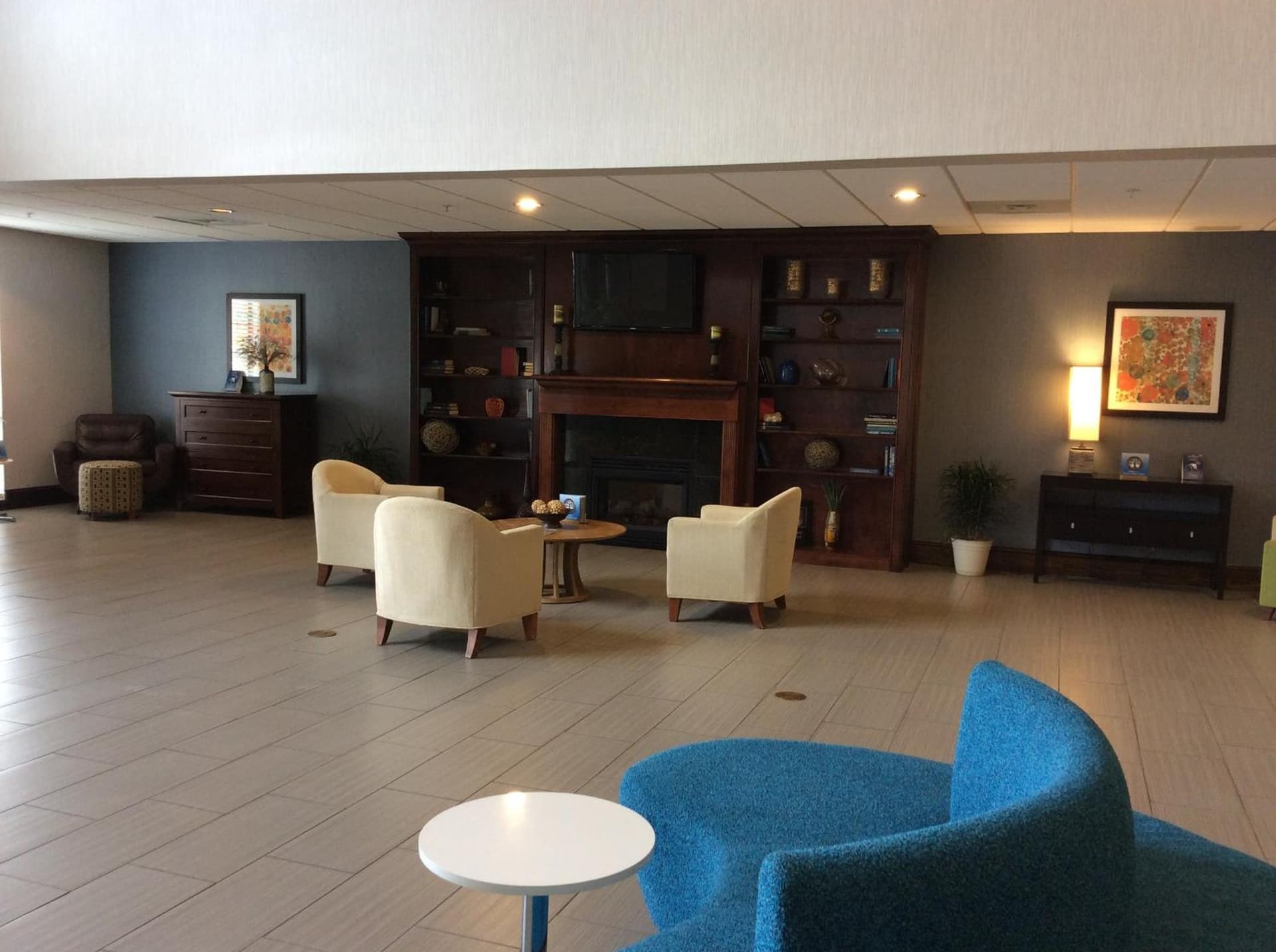 Wingate by Wyndham High Point Greensboro Airport South gallery photo in High Point, NC — image 31