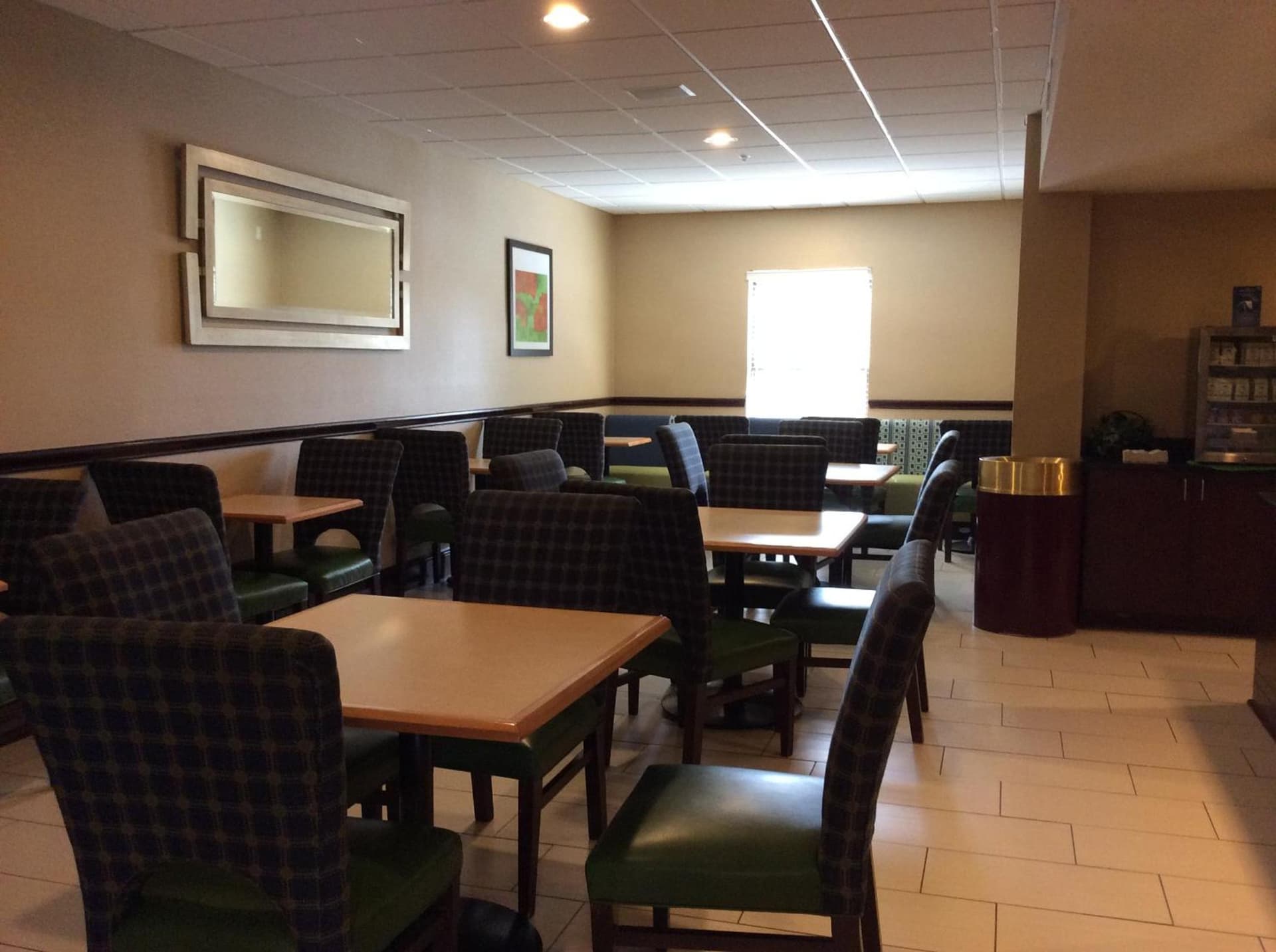 Wingate by Wyndham High Point Greensboro Airport South gallery photo in High Point, NC — image 14