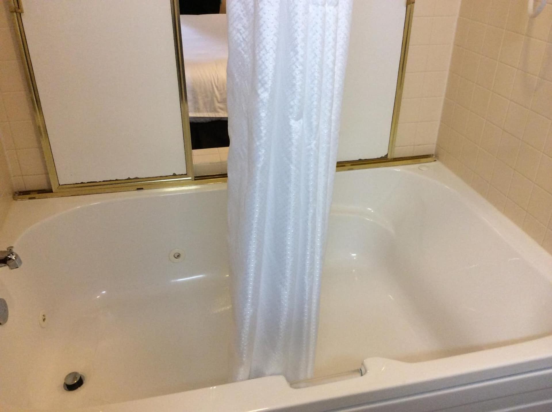 Wingate by Wyndham High Point Greensboro Airport South gallery photo in High Point, NC — image 19