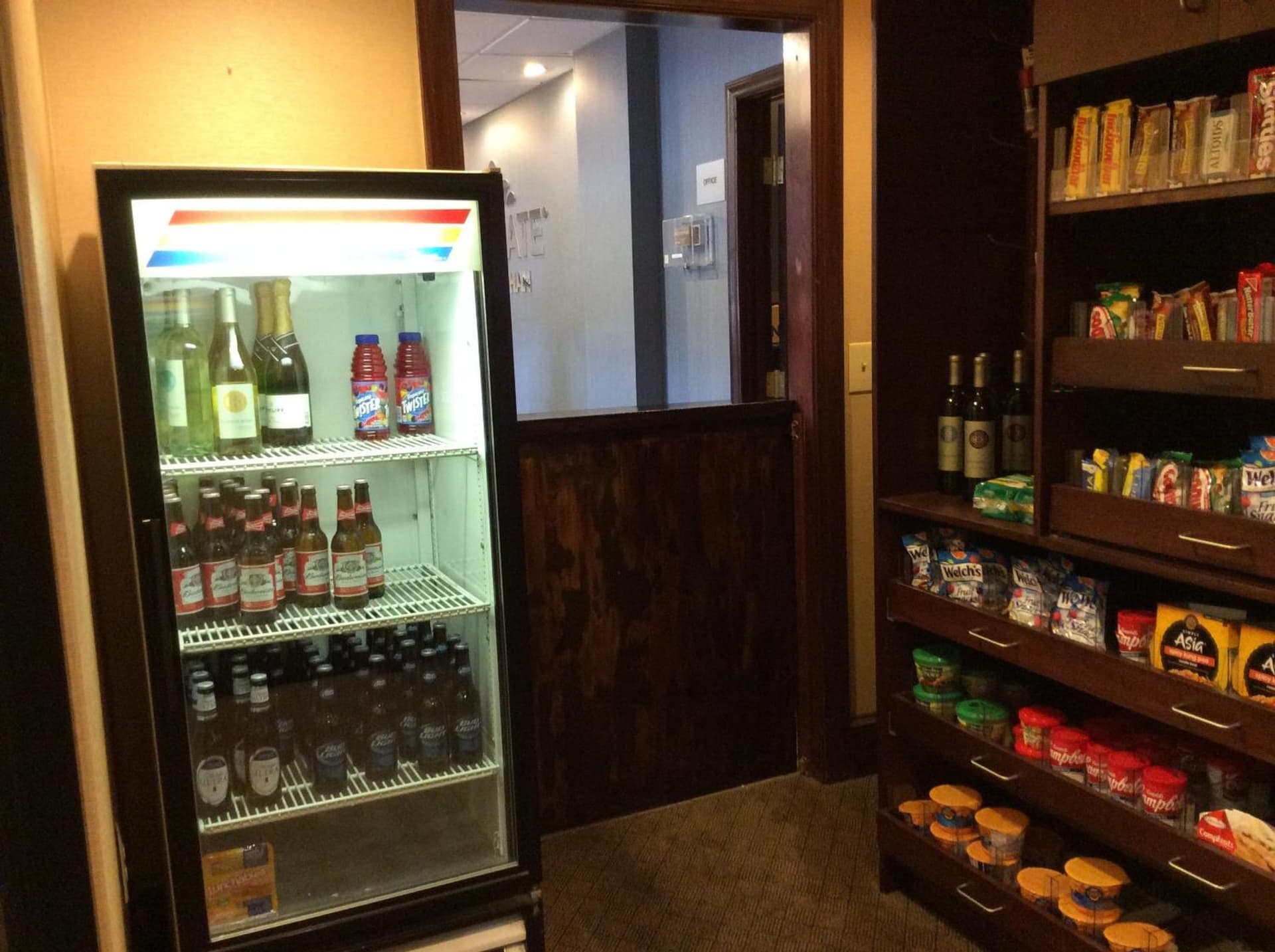 Wingate by Wyndham High Point Greensboro Airport South interior in High Point, NC — gallery photo 2
