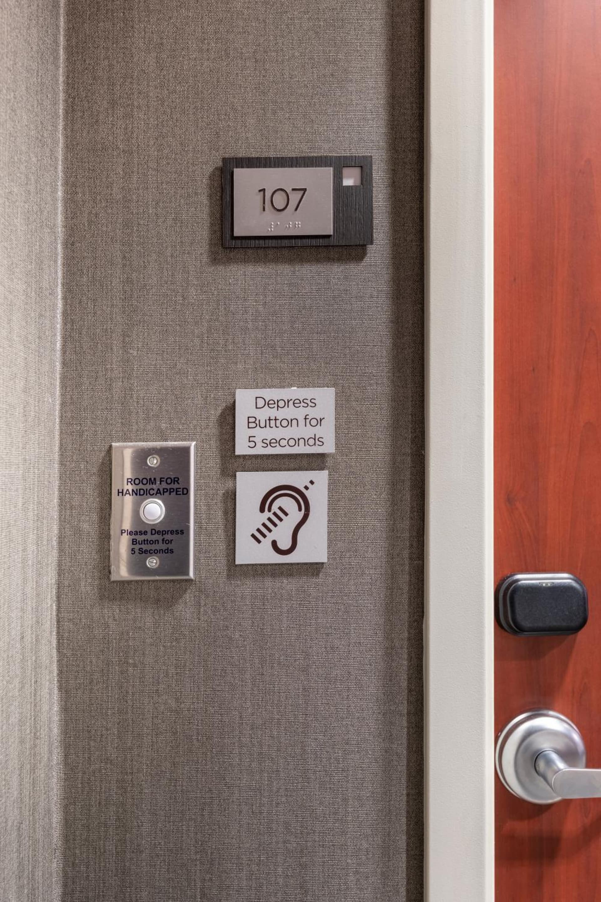 Courtyard by Marriott San Diego Oceanside gallery photo in Oceanside, CA — image 6
