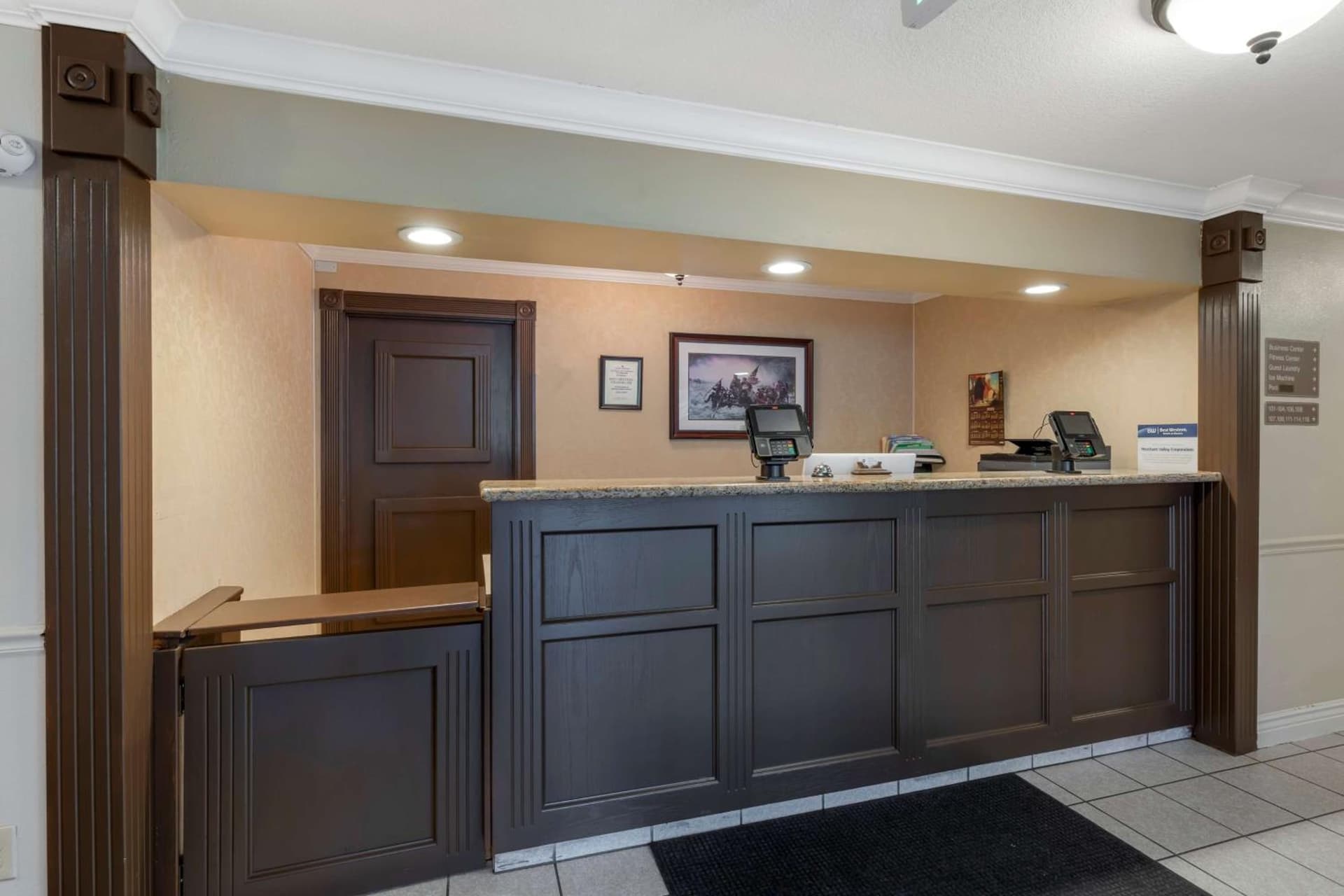 Best Western Colonial Inn gallery photo in Selma, CA — image 4