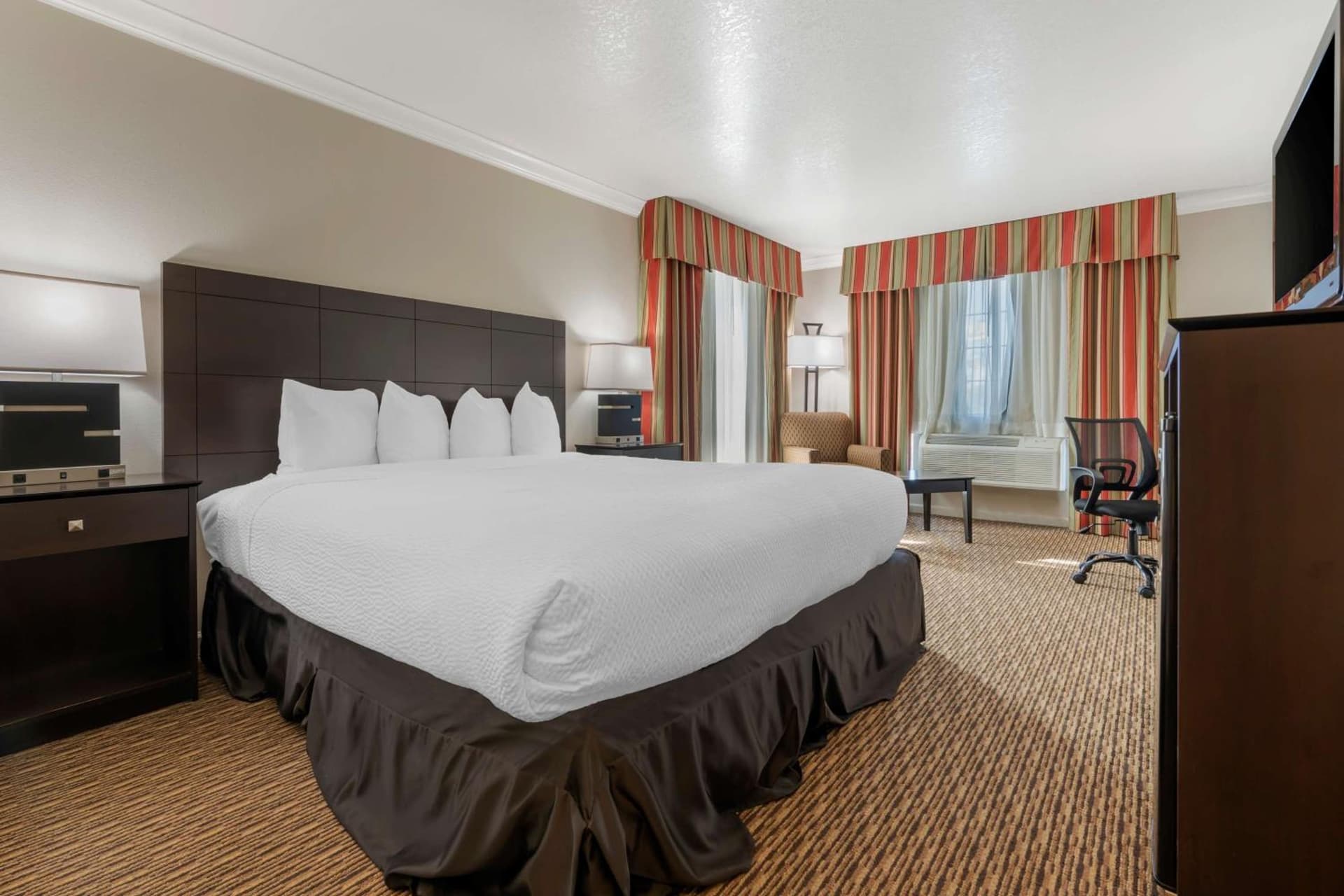 Best Western Colonial Inn gallery photo in Selma, CA — image 18