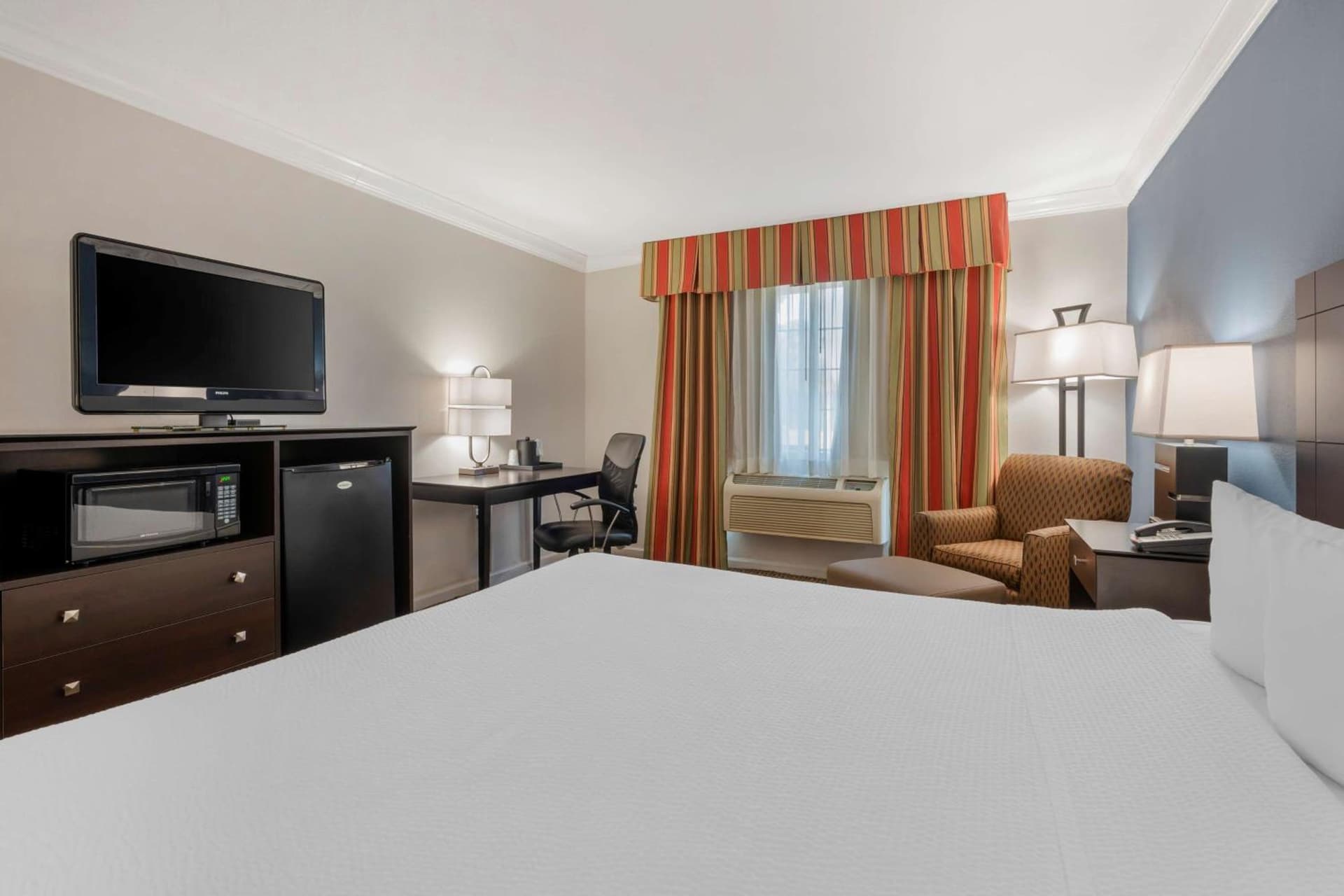 Best Western Colonial Inn gallery photo in Selma, CA — image 6