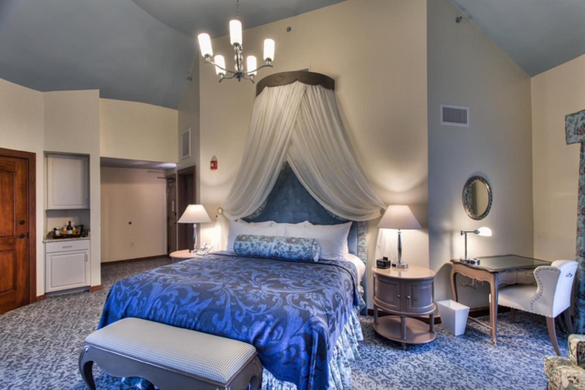 Mirbeau Inn & Spa - Plymouth interior in Plymouth, MA — gallery photo 2