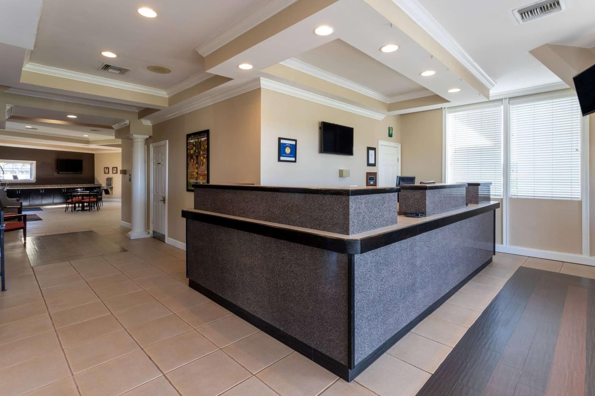 Travelodge by Wyndham Lakeland gallery photo in Lakeland, FL — image 34