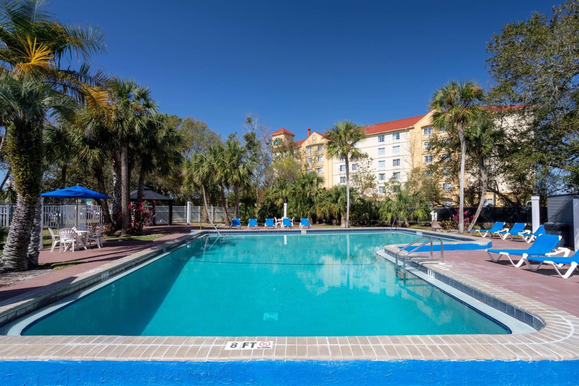 Travelodge by Wyndham Lakeland gallery photo in Lakeland, FL — image 16