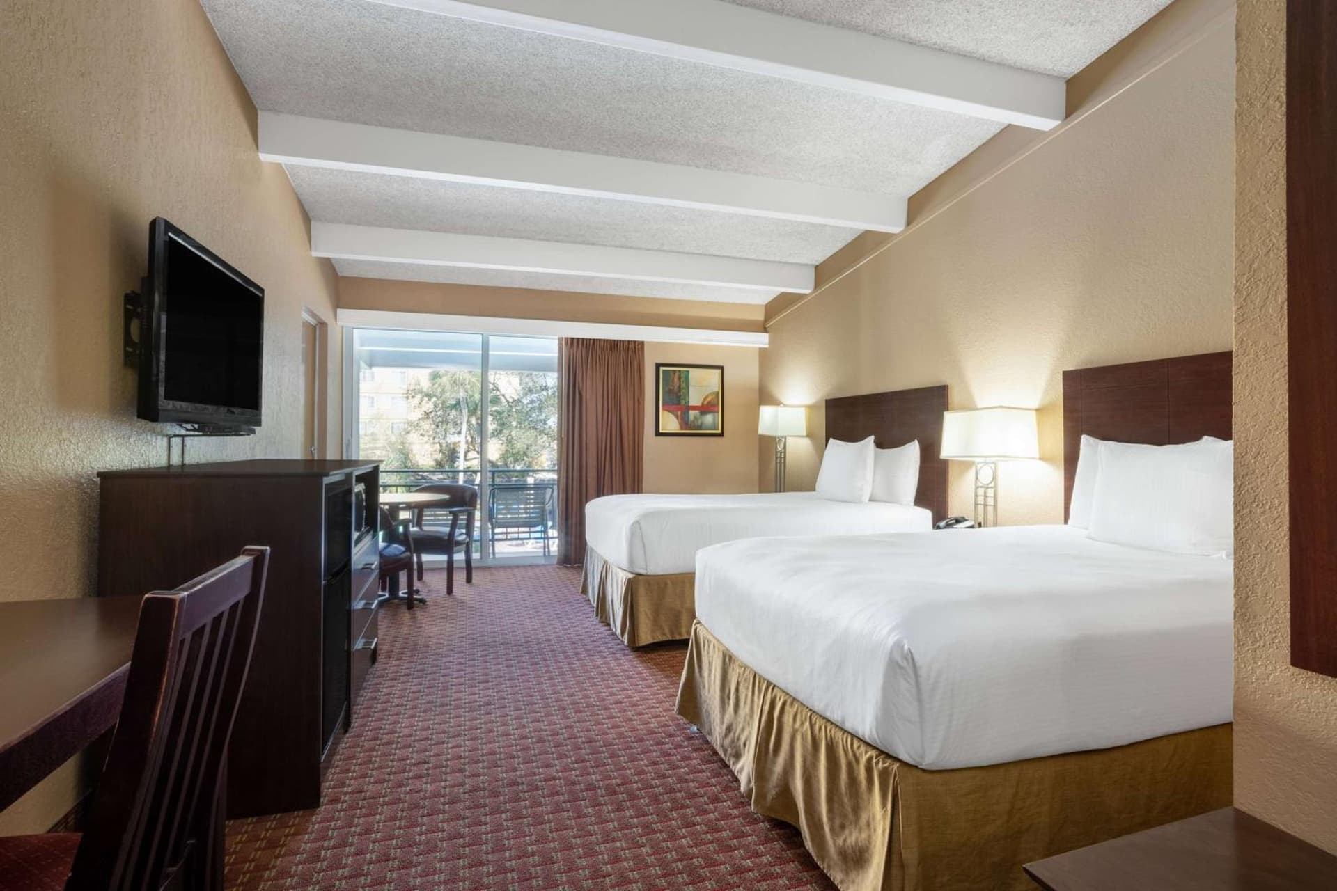 Travelodge by Wyndham Lakeland gallery photo in Lakeland, FL — image 27