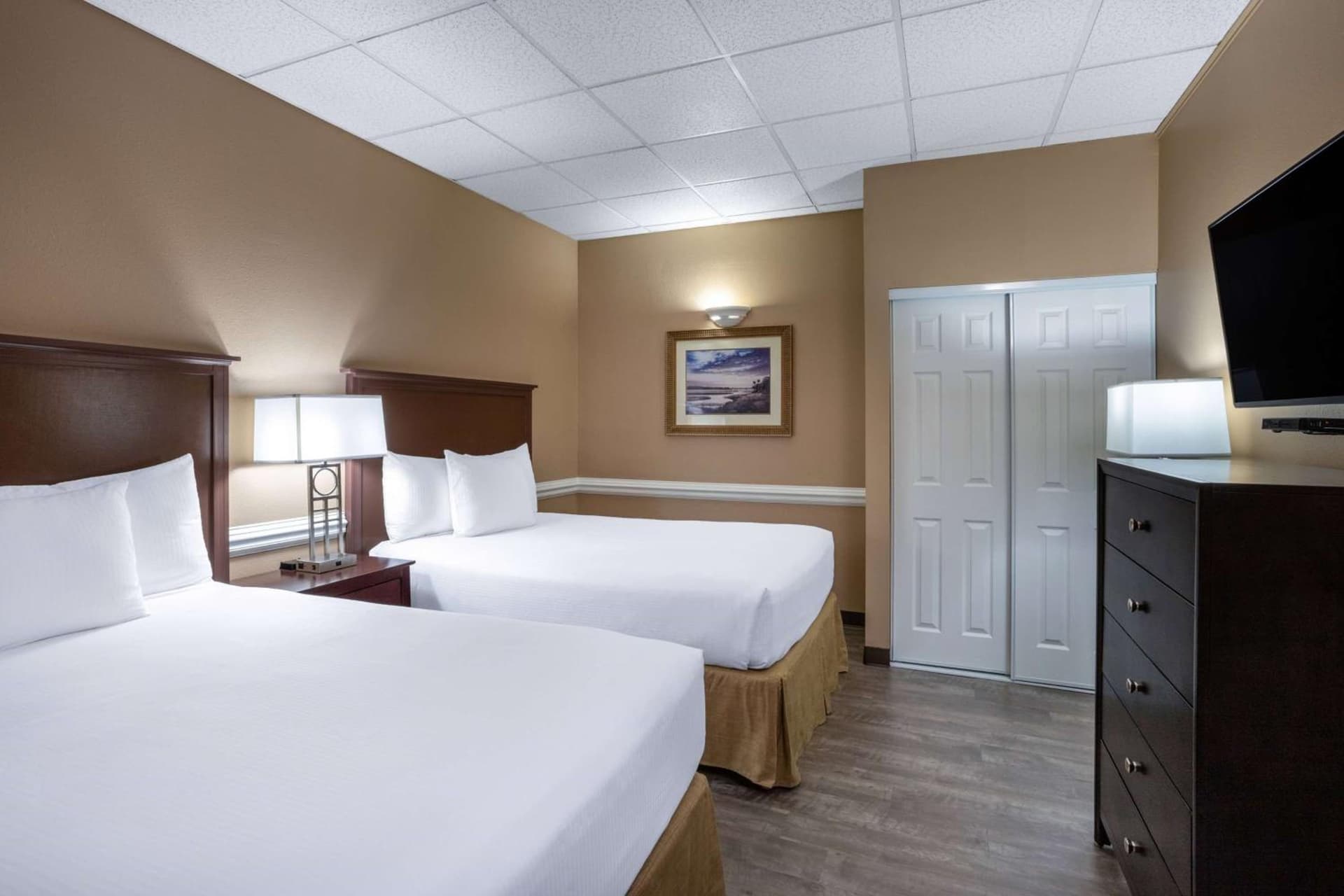 Travelodge by Wyndham Lakeland gallery photo in Lakeland, FL — image 18