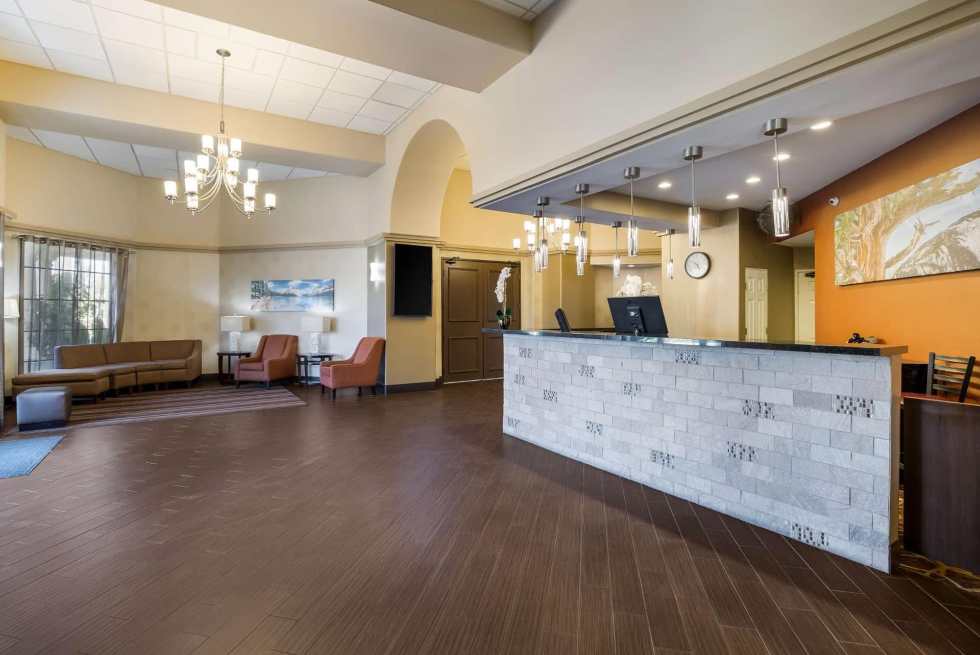 Best Western Escondido Hotel interior in Escondido, CA — gallery photo 2