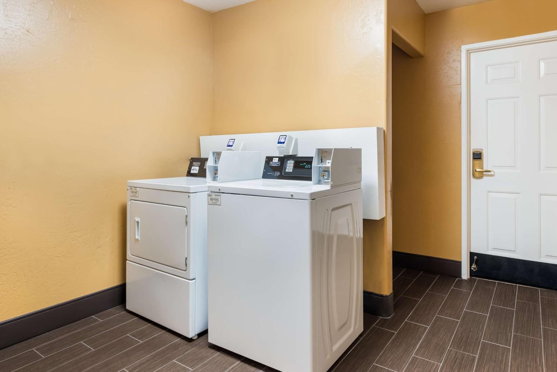 Best Western Escondido Hotel gallery photo in Escondido, CA — image 18