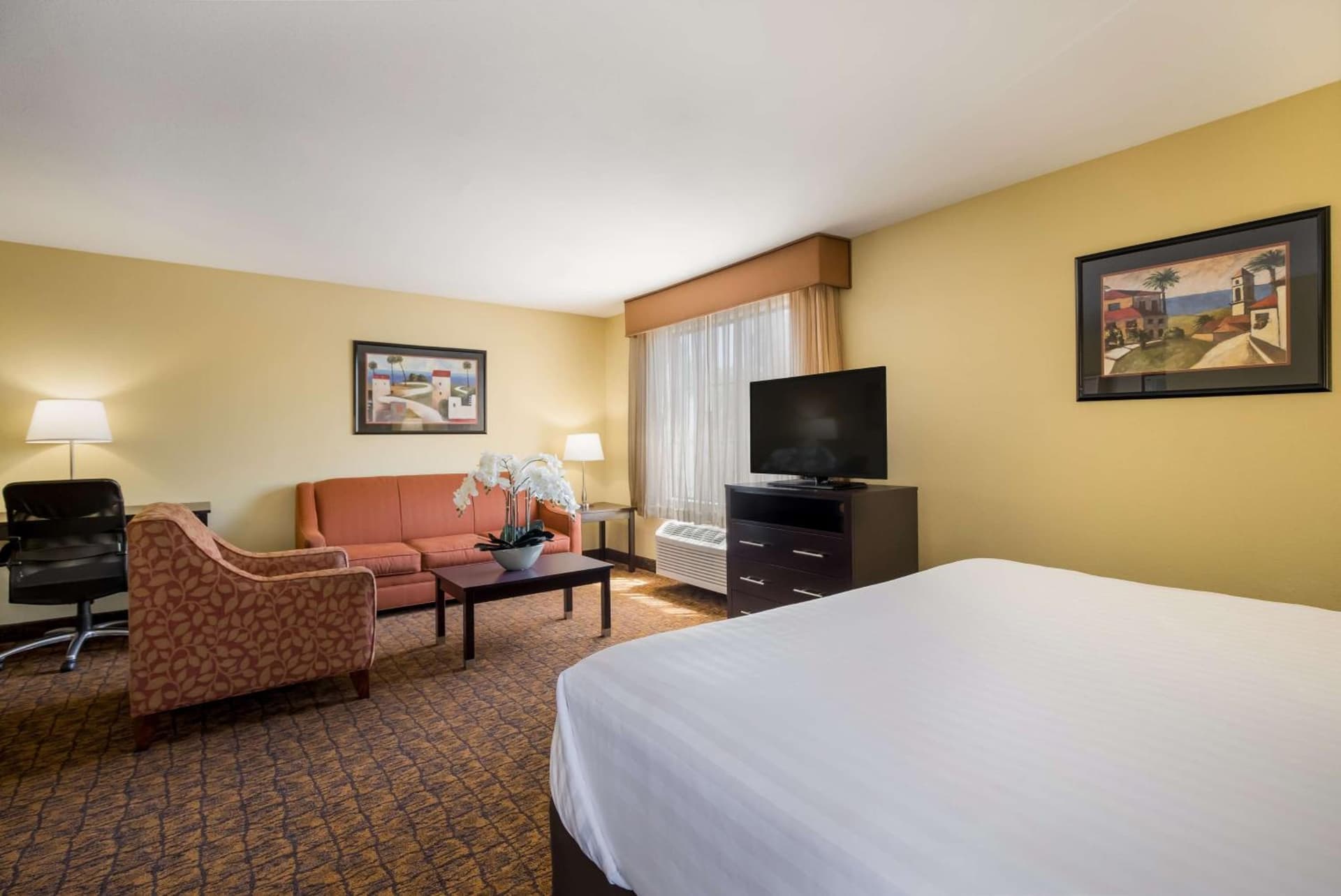 Best Western Escondido Hotel gallery photo in Escondido, CA — image 6