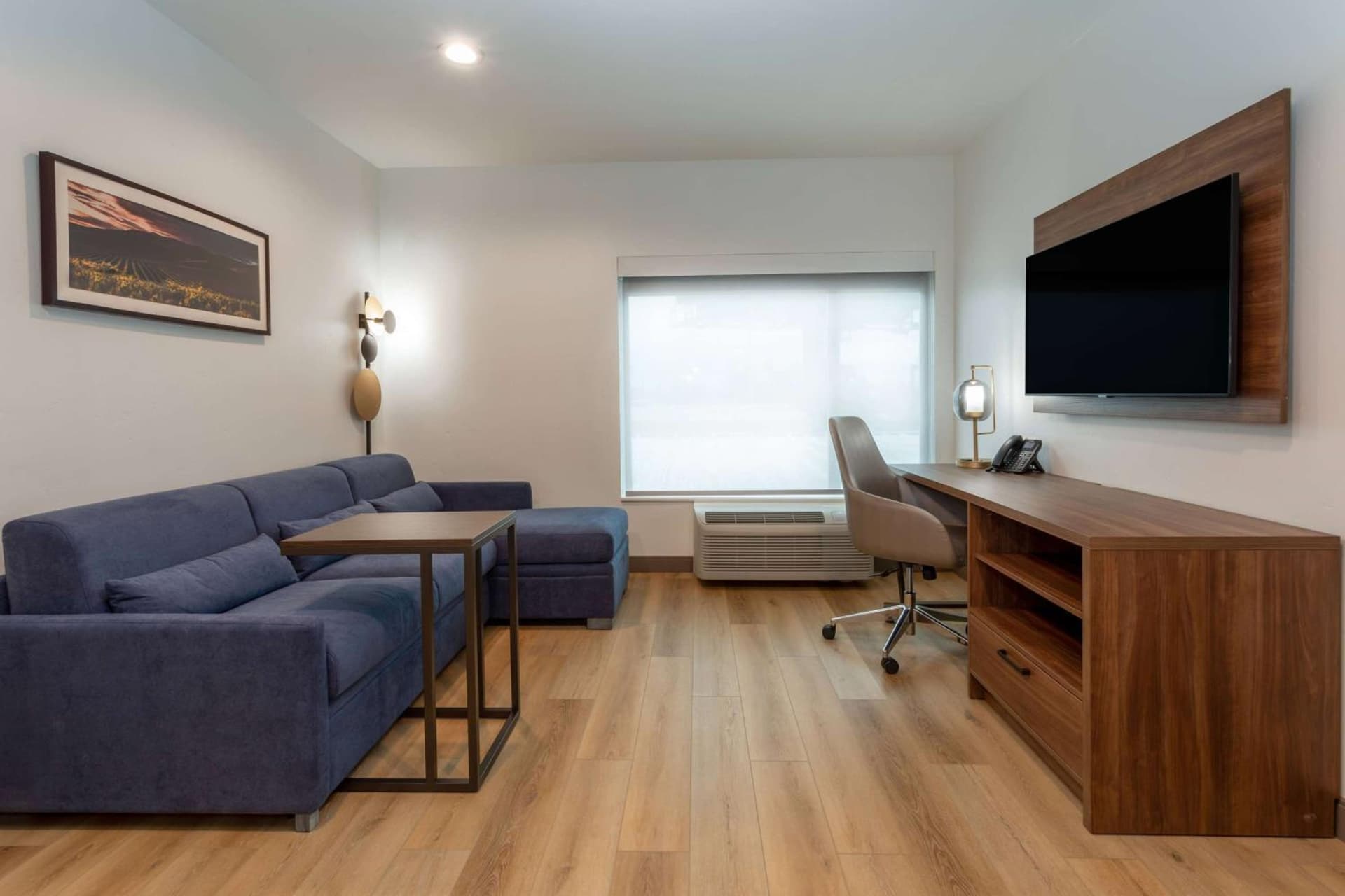 La Quinta Inn & Suites by Wyndham Galt Lodi North gallery photo in Galt, CA — image 50