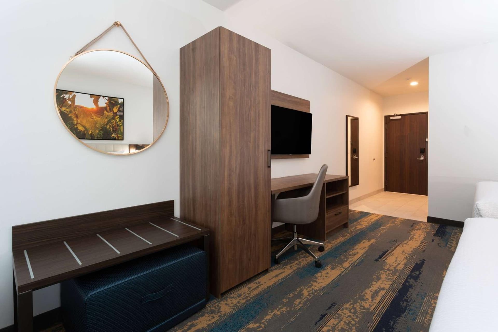 La Quinta Inn & Suites by Wyndham Galt Lodi North gallery photo in Galt, CA — image 48