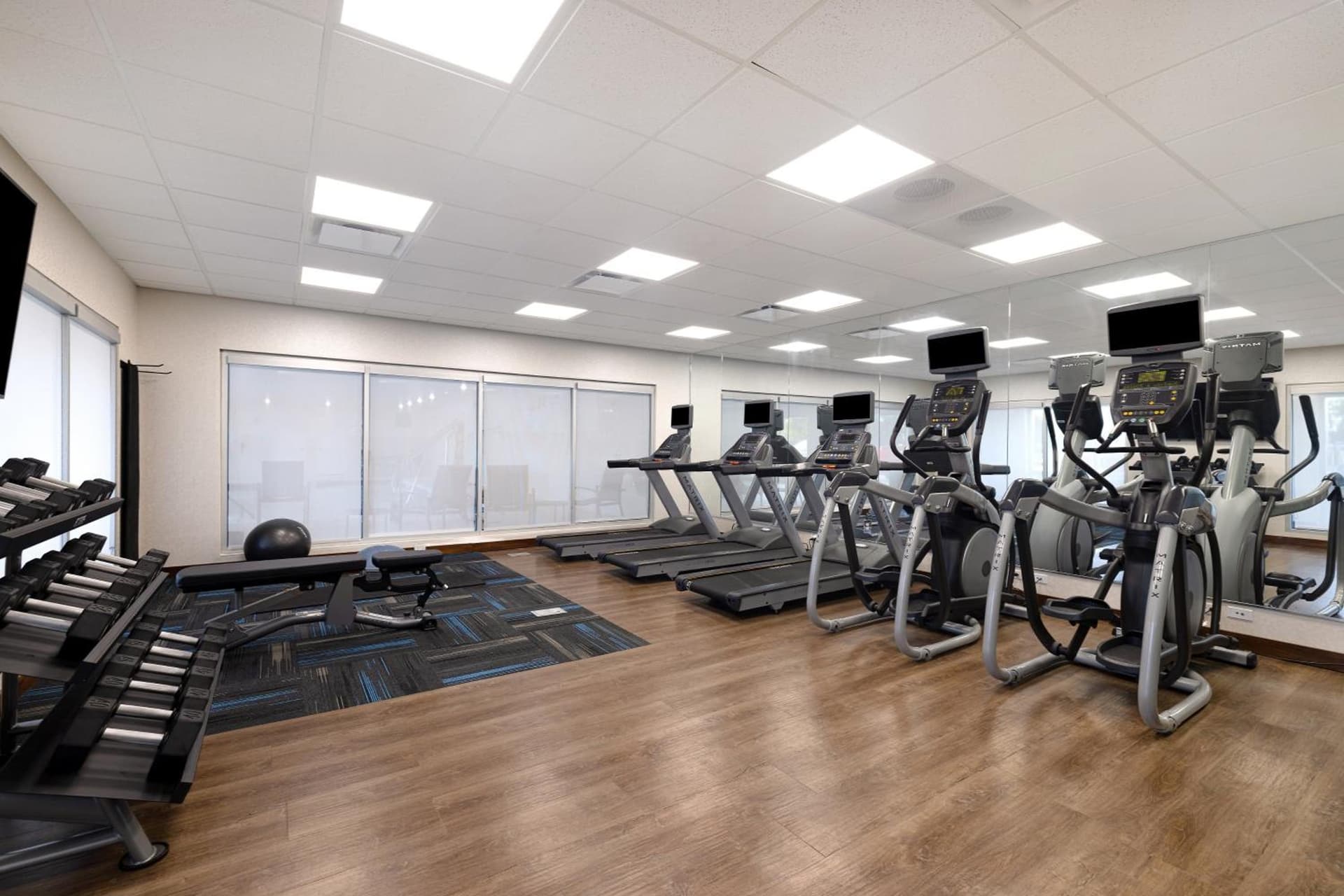 Holiday Inn Express & Suites - Ann Arbor - University South by IHG gallery photo in Ann Arbor, MI — image 22