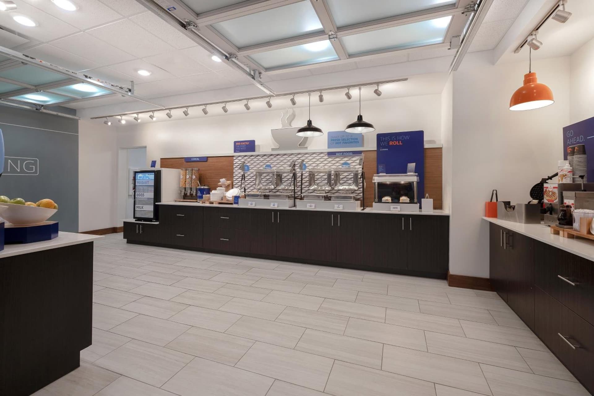 Holiday Inn Express & Suites - Ann Arbor - University South by IHG gallery photo in Ann Arbor, MI — image 12