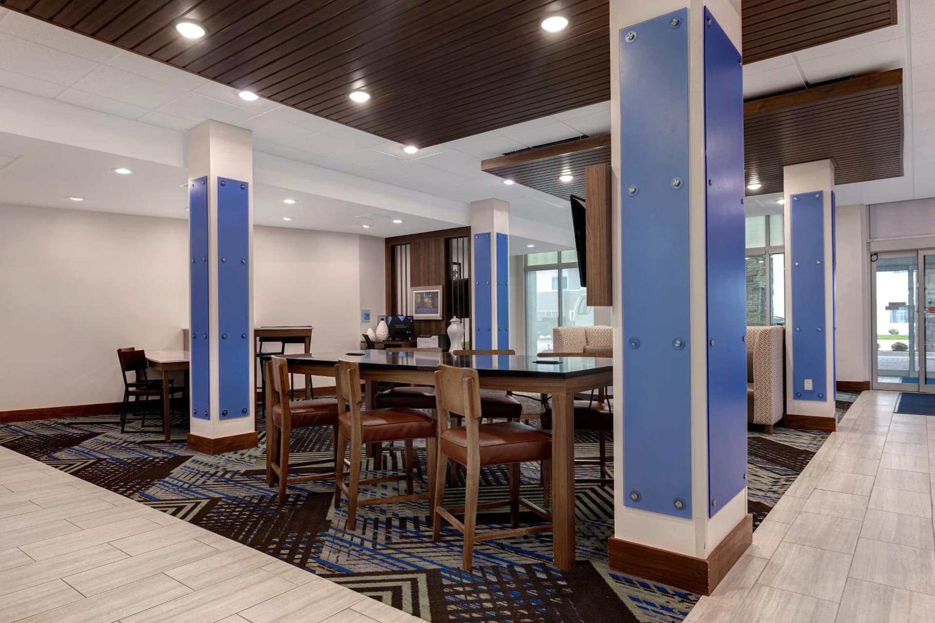 Holiday Inn Express & Suites - Ann Arbor - University South by IHG gallery photo in Ann Arbor, MI — image 47