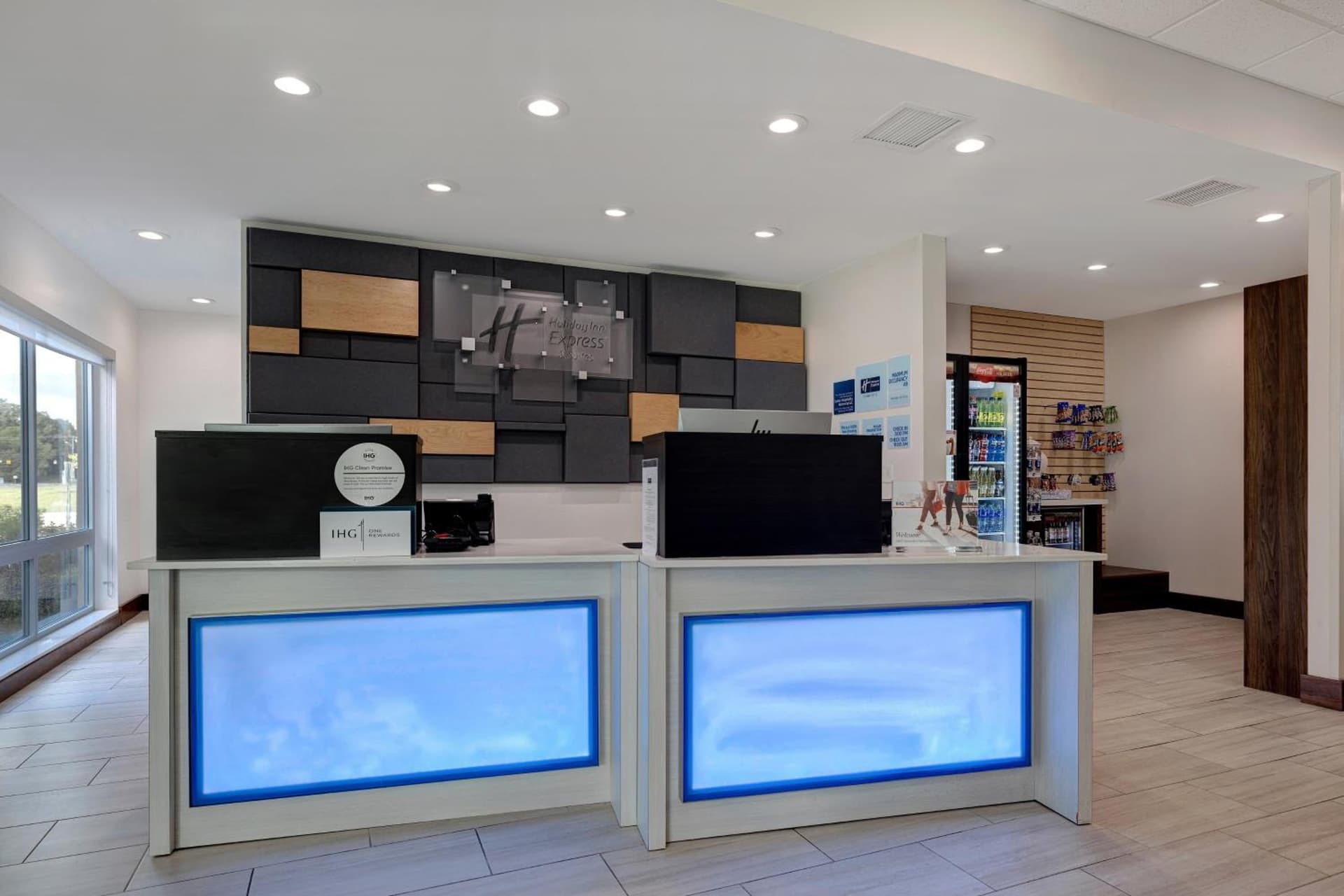 Holiday Inn Express & Suites - Ann Arbor - University South by IHG gallery photo in Ann Arbor, MI — image 40