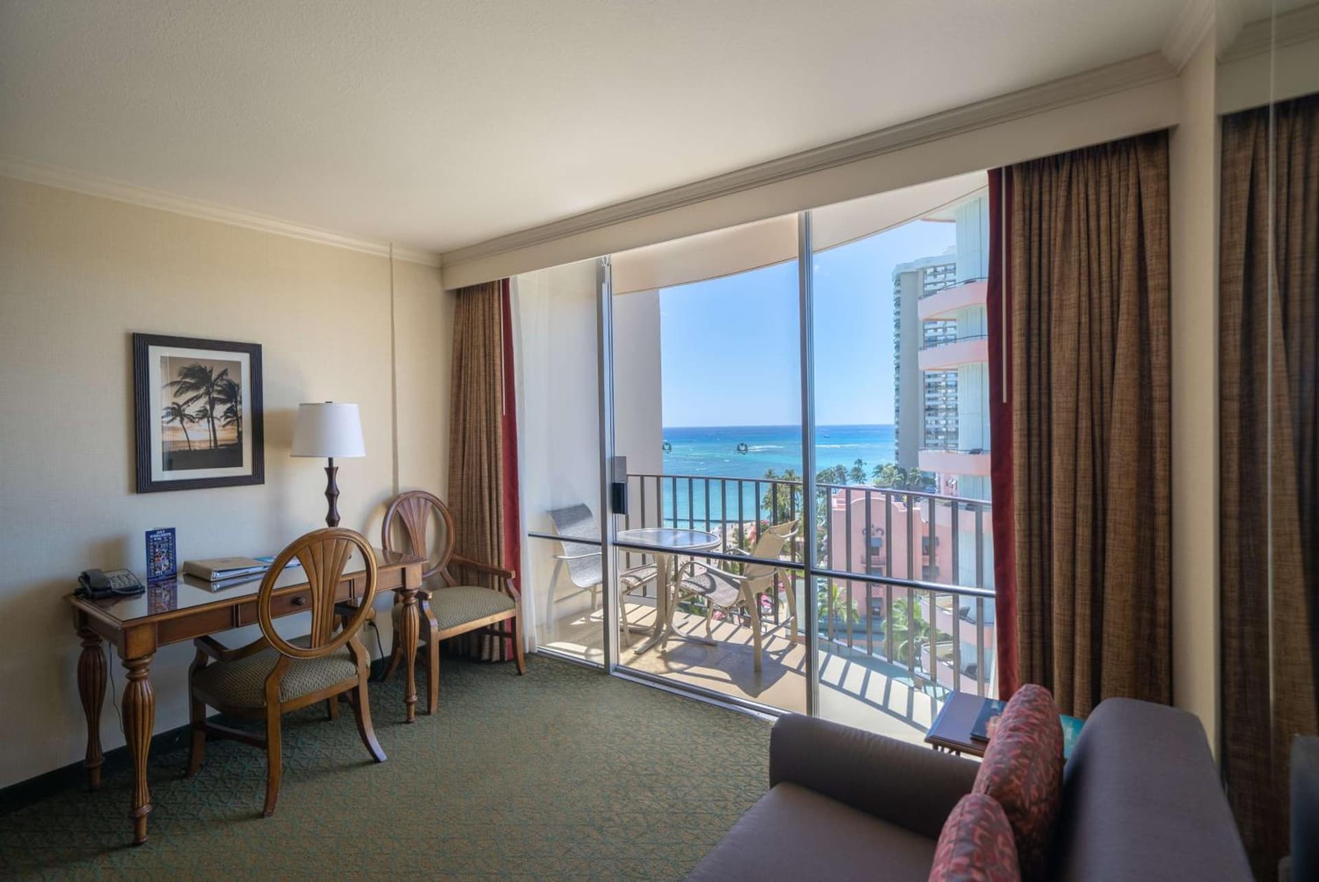 OUTRIGGER Waikiki Beach Resort gallery photo in Honolulu, HI — image 121