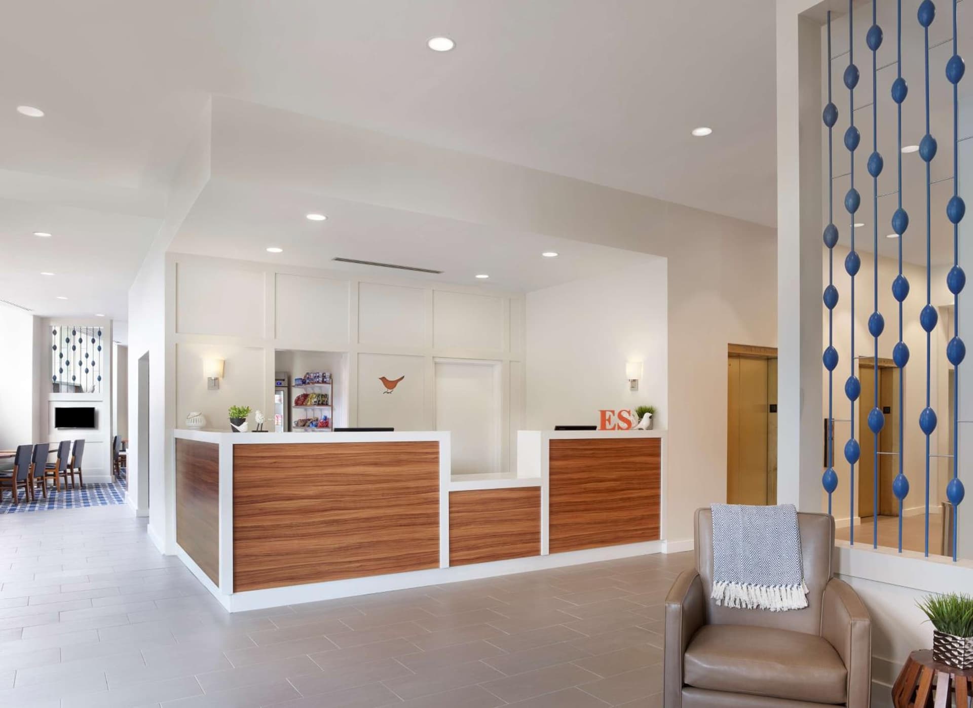 Sonesta ES Suites New Orleans Downtown interior in New Orleans, LA — gallery photo 2