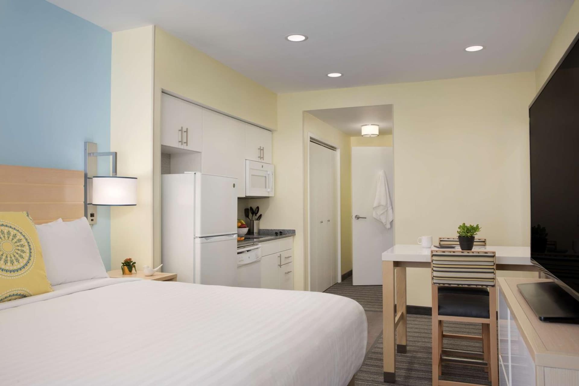 Sonesta ES Suites New Orleans Downtown gallery photo in New Orleans, LA — image 24