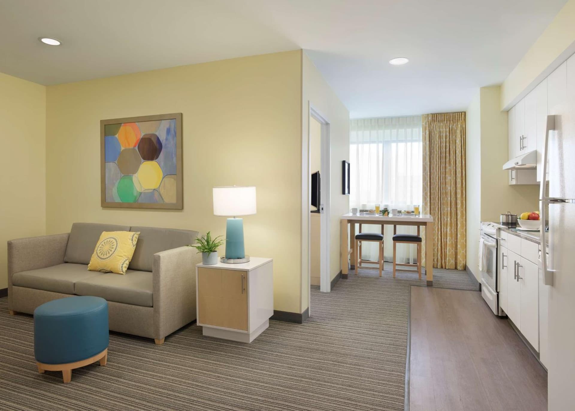 Sonesta ES Suites New Orleans Downtown property views in New Orleans, LA — gallery photo 3