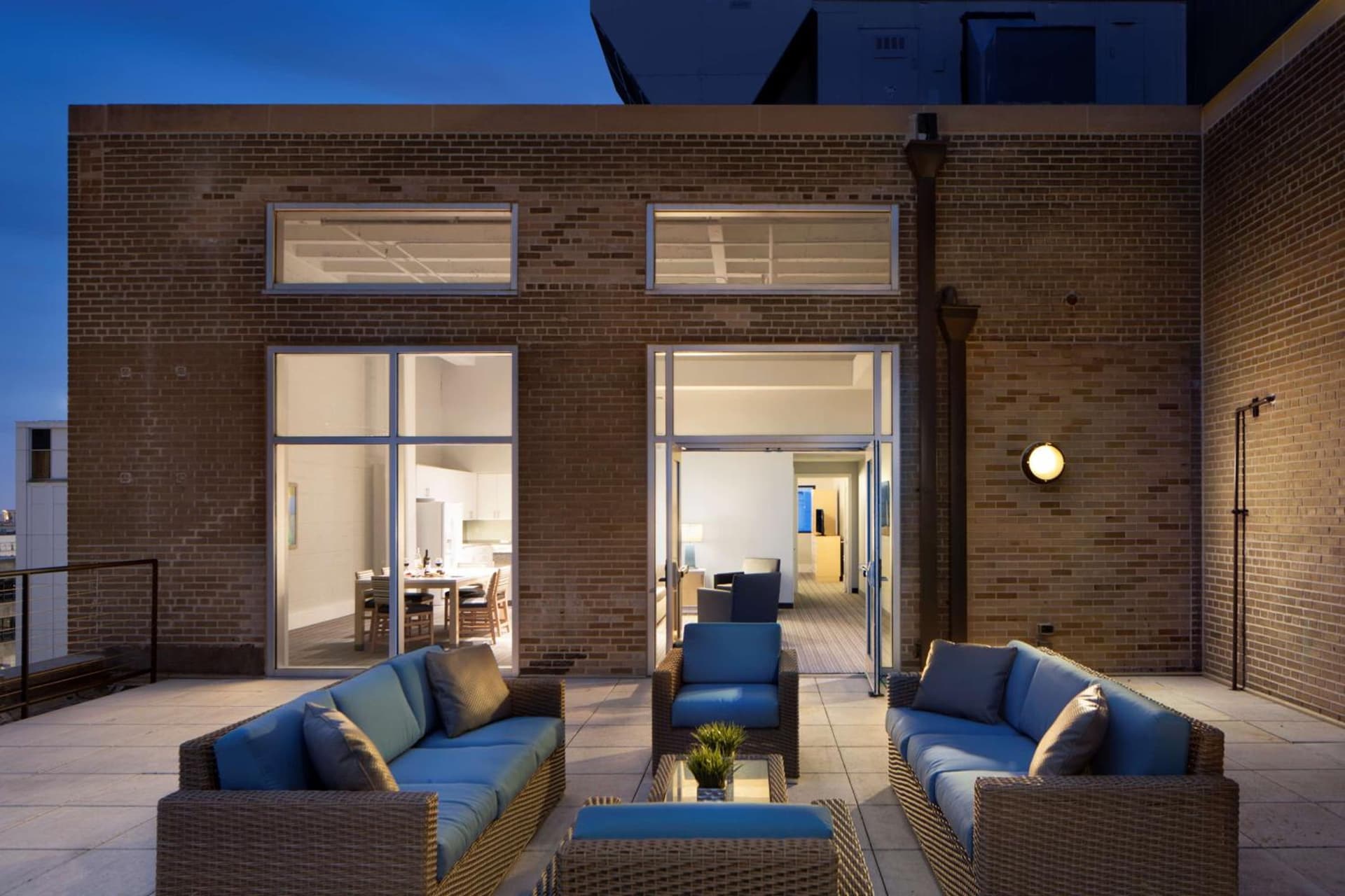 Sonesta ES Suites New Orleans Downtown gallery photo in New Orleans, LA — image 10