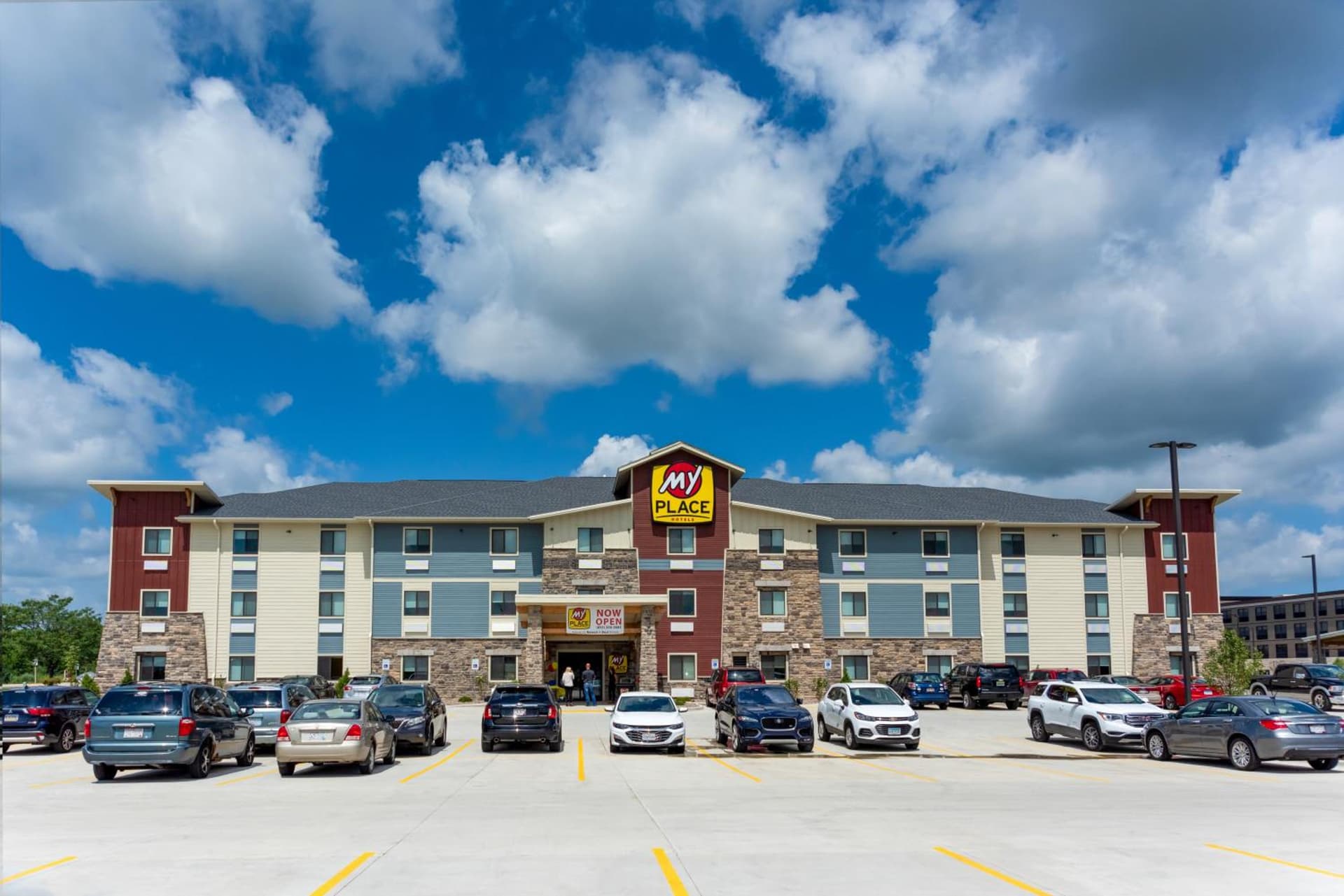 My Place Hotel-Mount Pleasant, WI interior in Mount Pleasant, WI — gallery photo 2