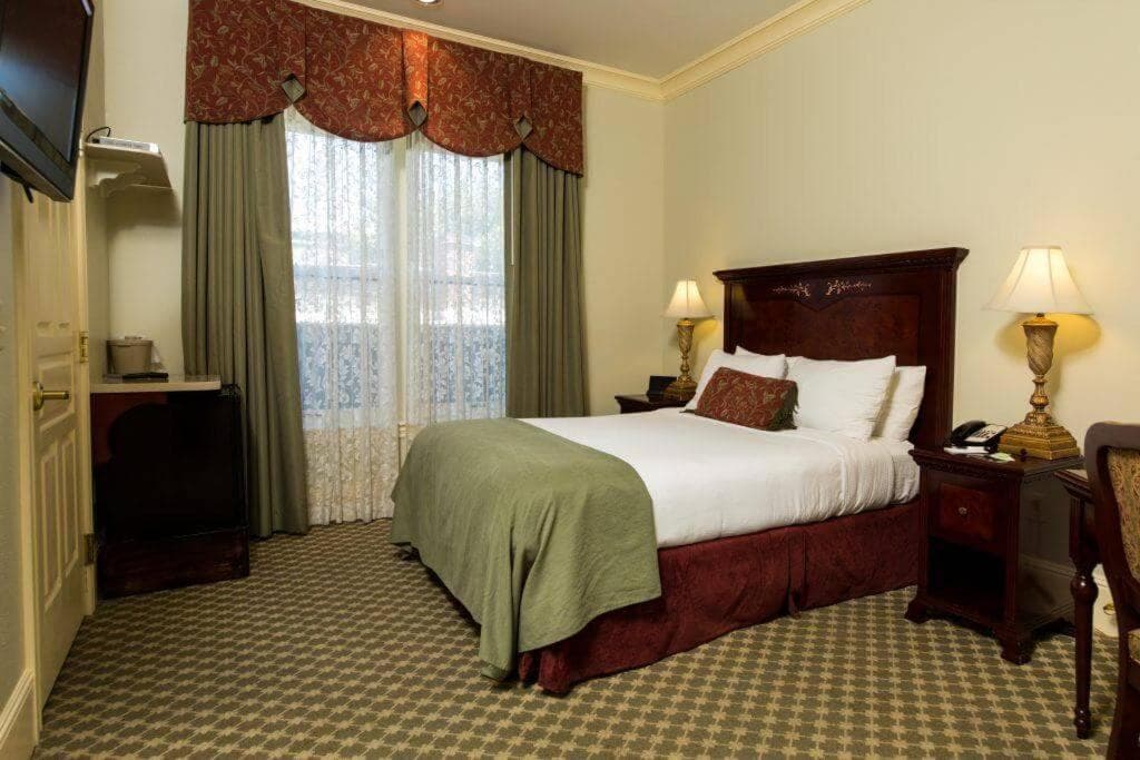 Hotel Diamond gallery photo in Chico, CA — image 25