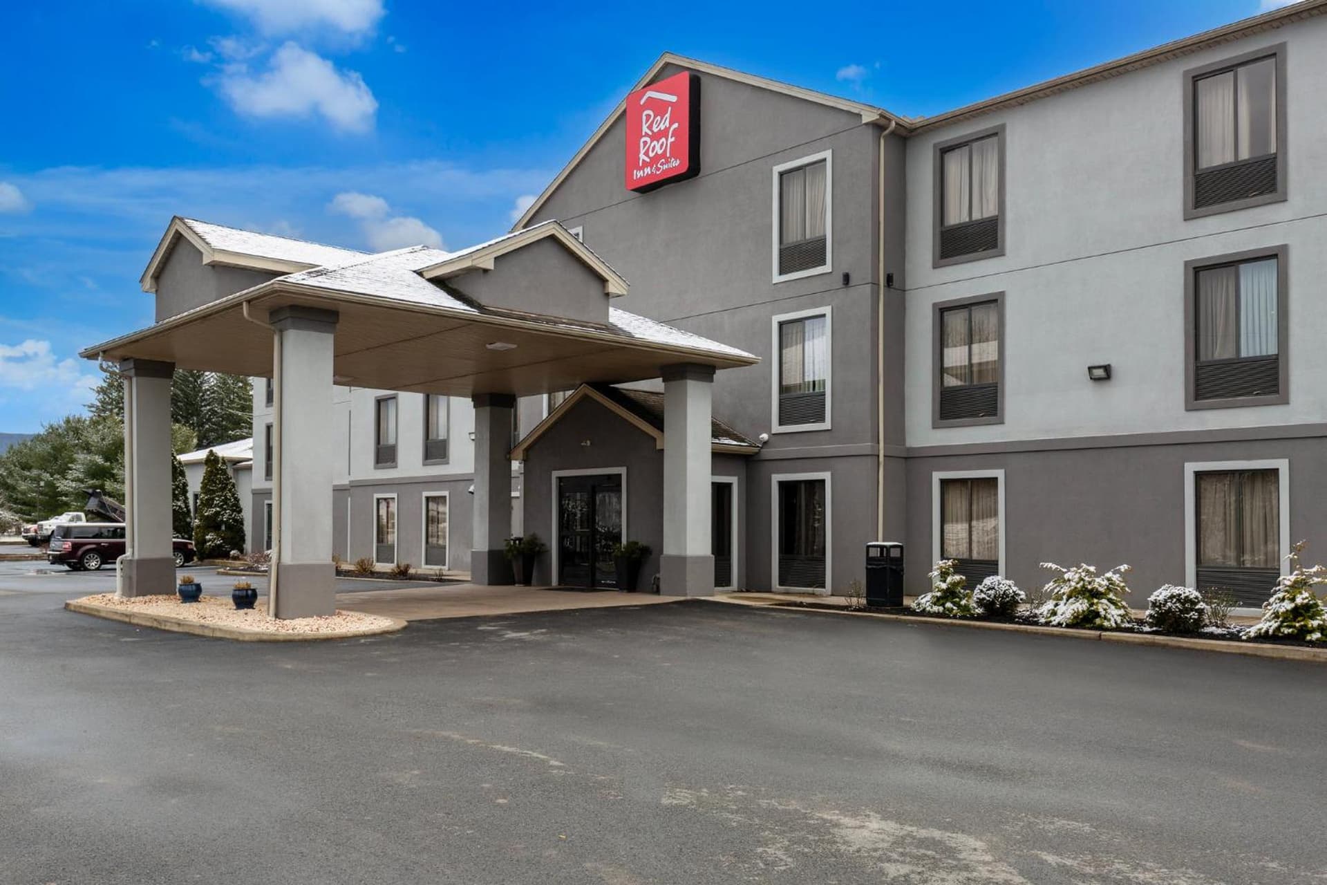 Sleep Inn & Suites Mifflinville -Bloomsburg interior in Mifflinville, PA — gallery photo 2