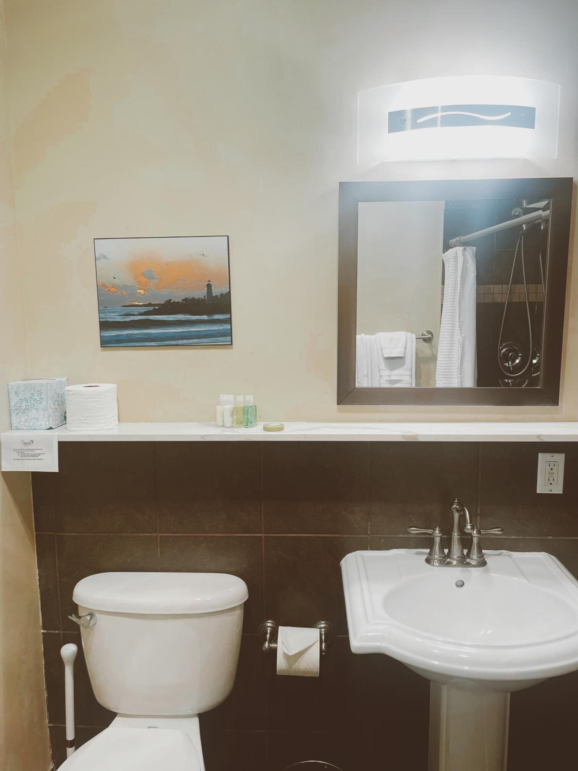 Pacific Blue Inn gallery photo in Santa Cruz, CA — image 5