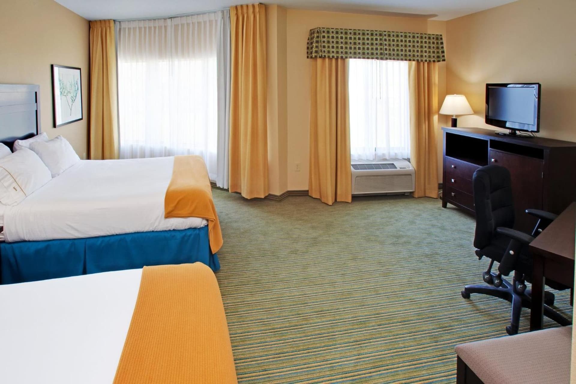 Holiday Inn Express- Waterloo/Cedar Falls by IHG gallery photo in Waterloo, IA — image 33