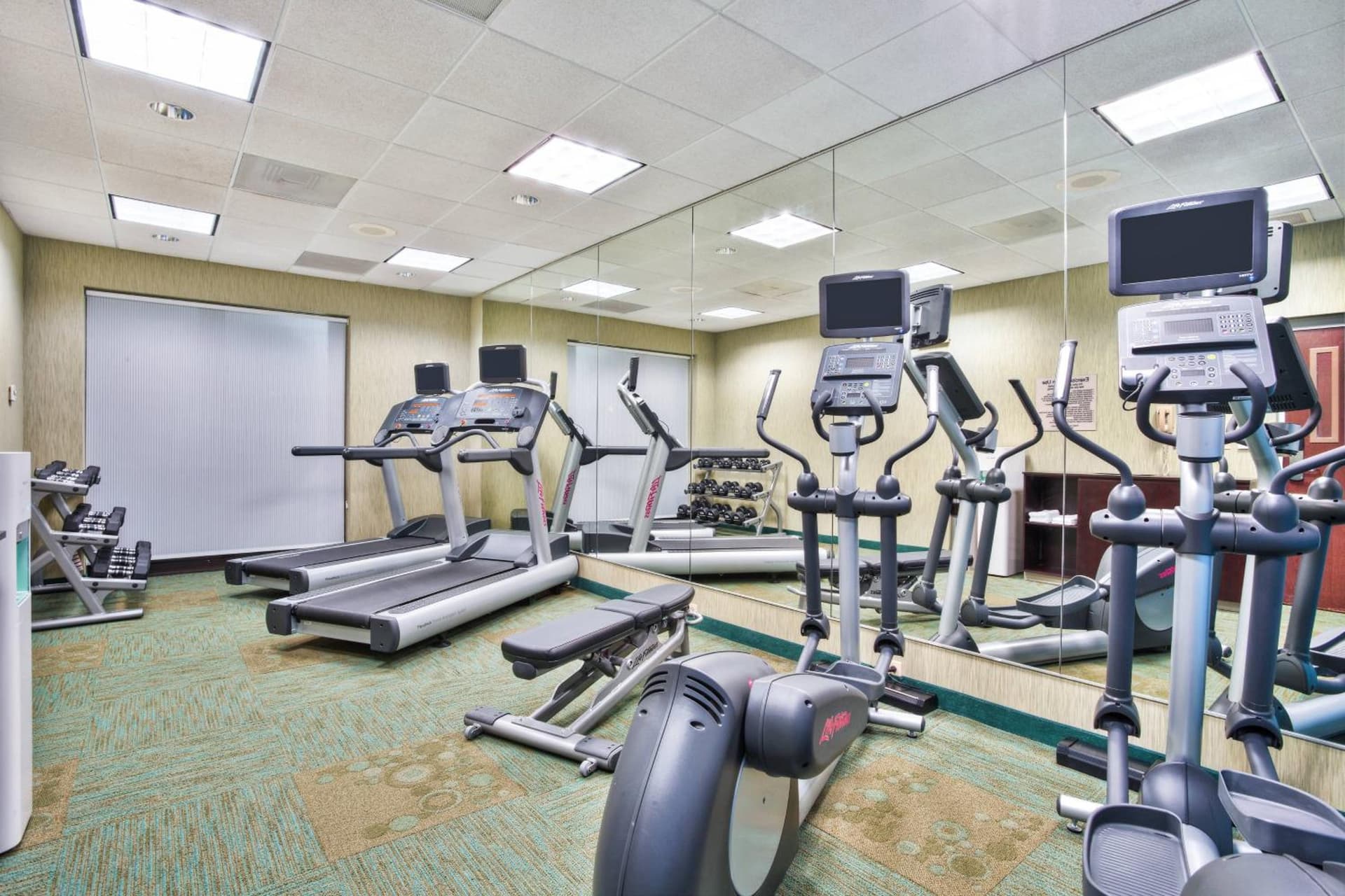 SpringHill Suites by Marriott Chicago Naperville Warrenville gallery photo in Warrenville, IL — image 9