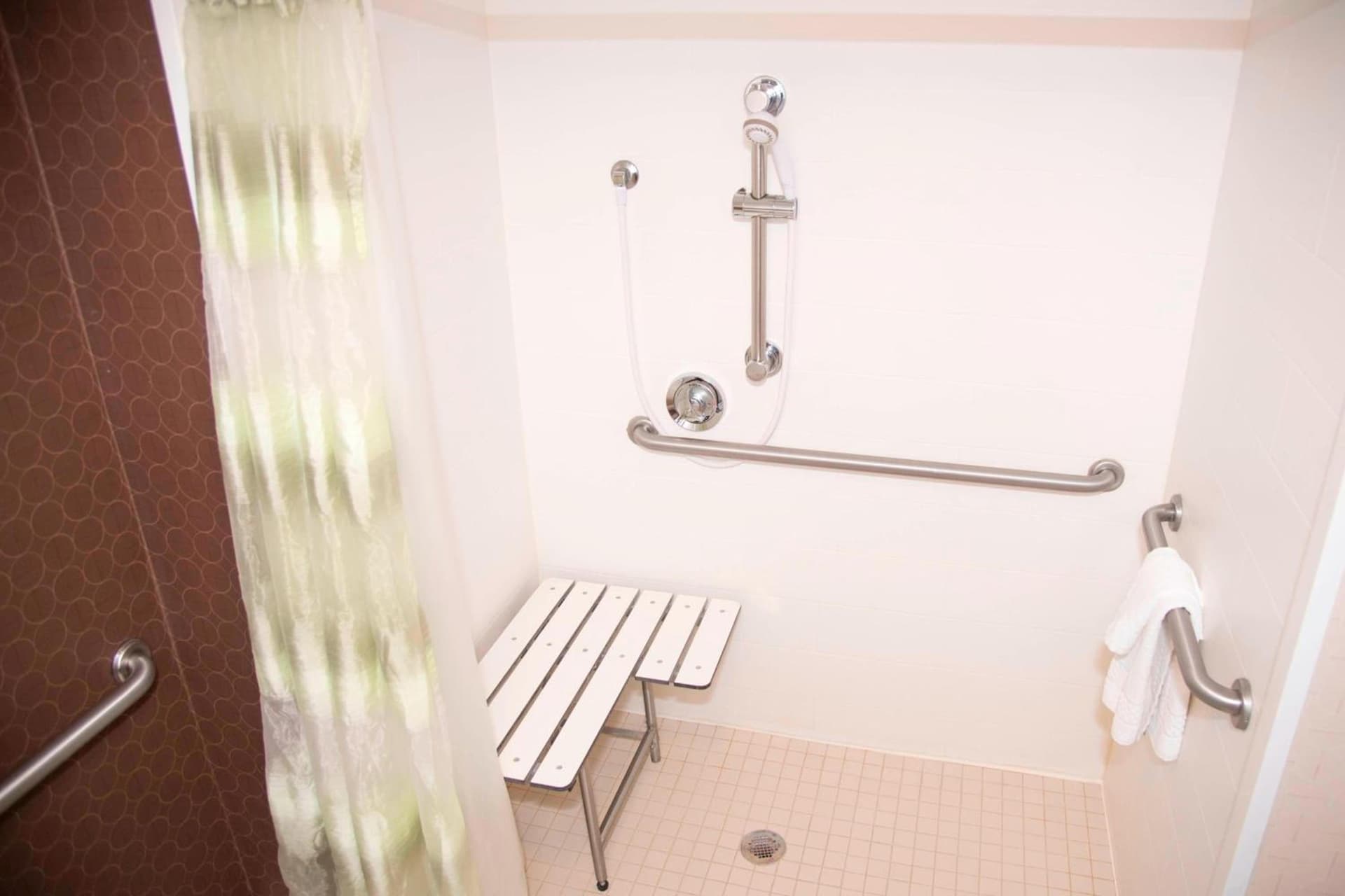 SpringHill Suites by Marriott Chicago Naperville Warrenville gallery photo in Warrenville, IL — image 12