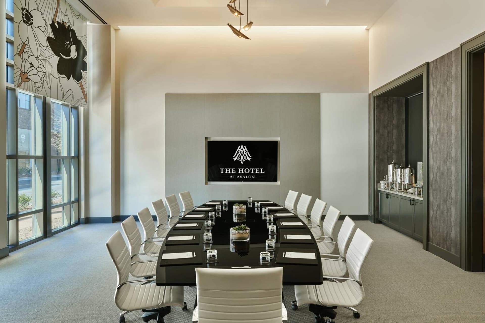 The Hotel at Avalon, Autograph Collection property views in Alpharetta, GA — gallery photo 3