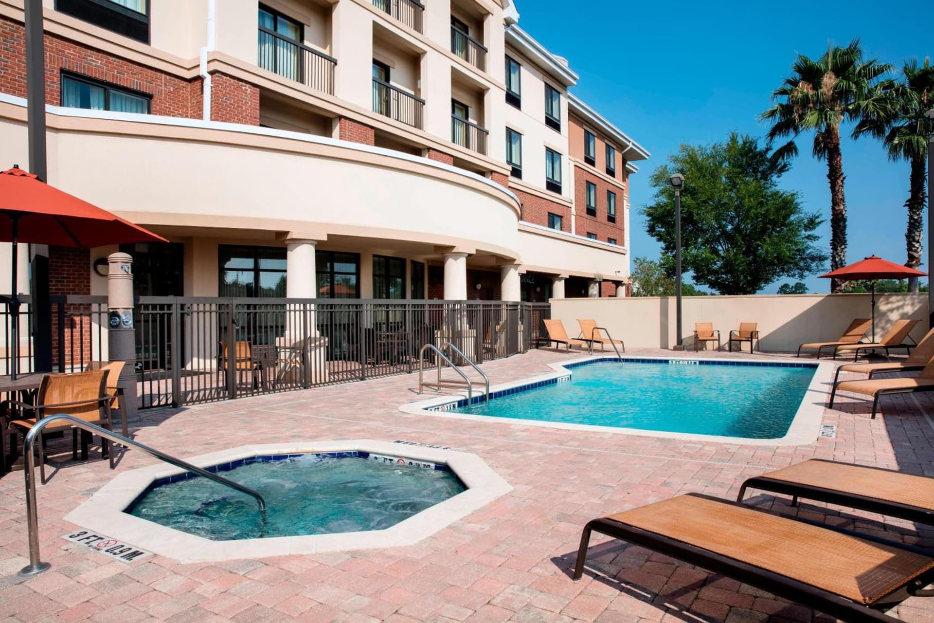 Courtyard by Marriott Jacksonville I-295/East Beltway gallery photo in Jacksonville, FL — image 4