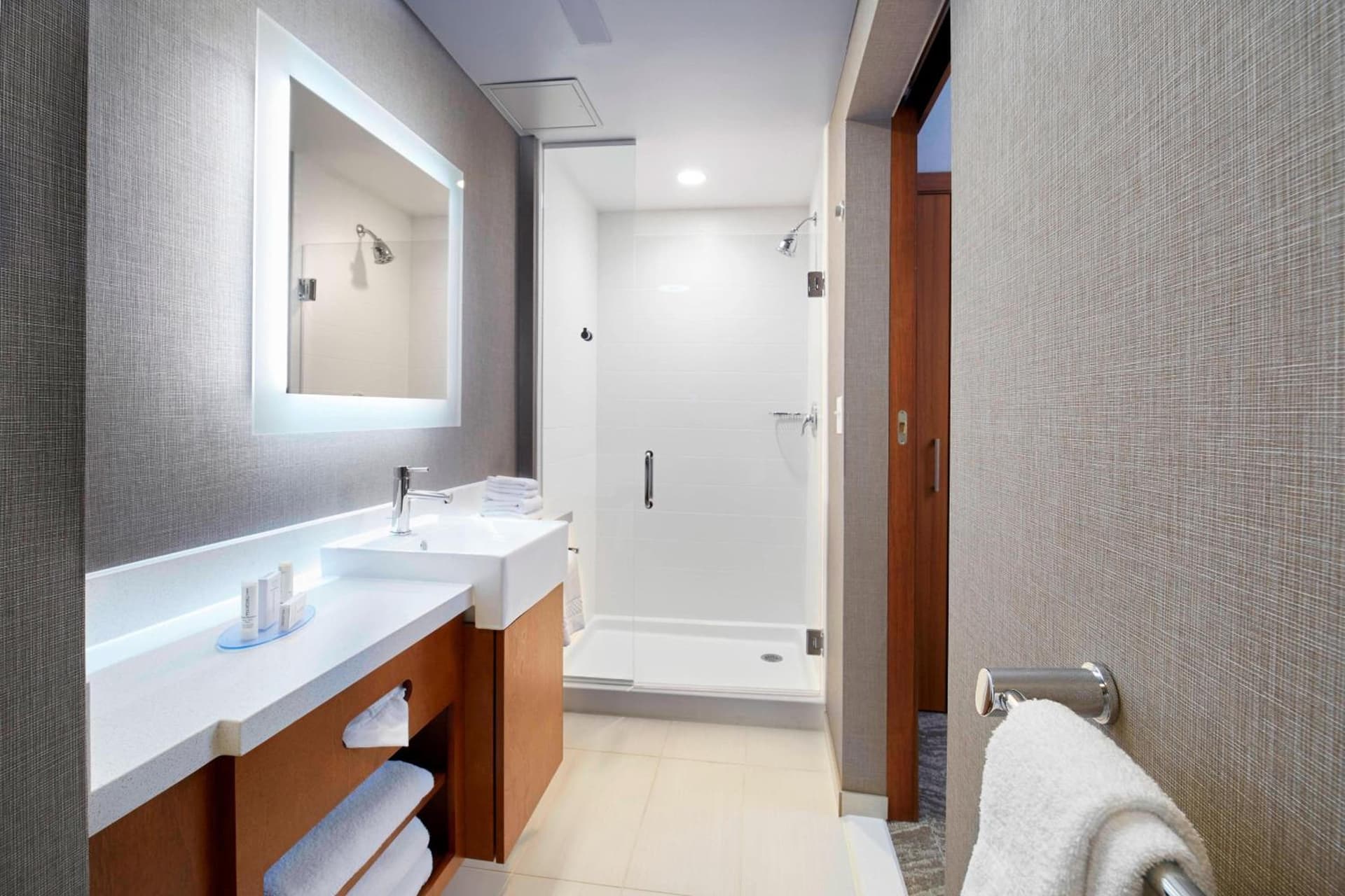 SpringHill Suites by Marriott Dayton Beavercreek gallery photo in New Germany, OH — image 13
