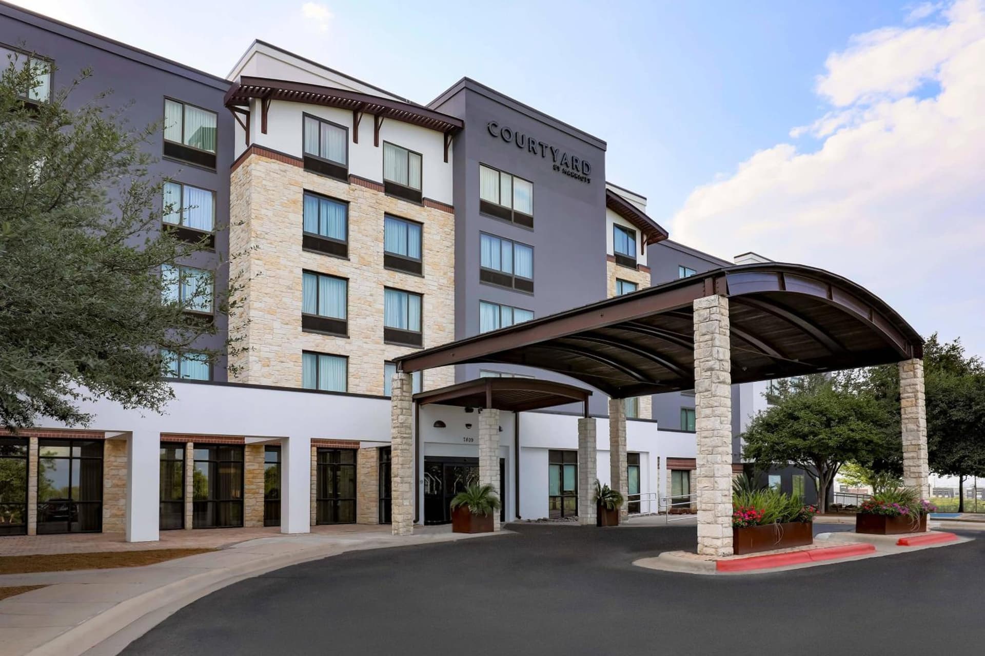 Courtyard Austin Airport featured exterior or lobby in Austin, TX — similar hotel