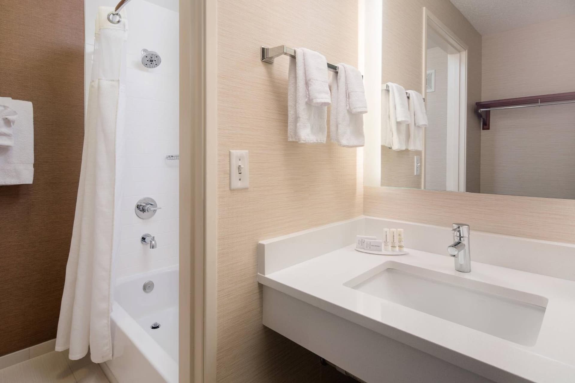 Fairfield Inn by Marriott Loveland Fort Collins gallery photo in Loveland, CO — image 7