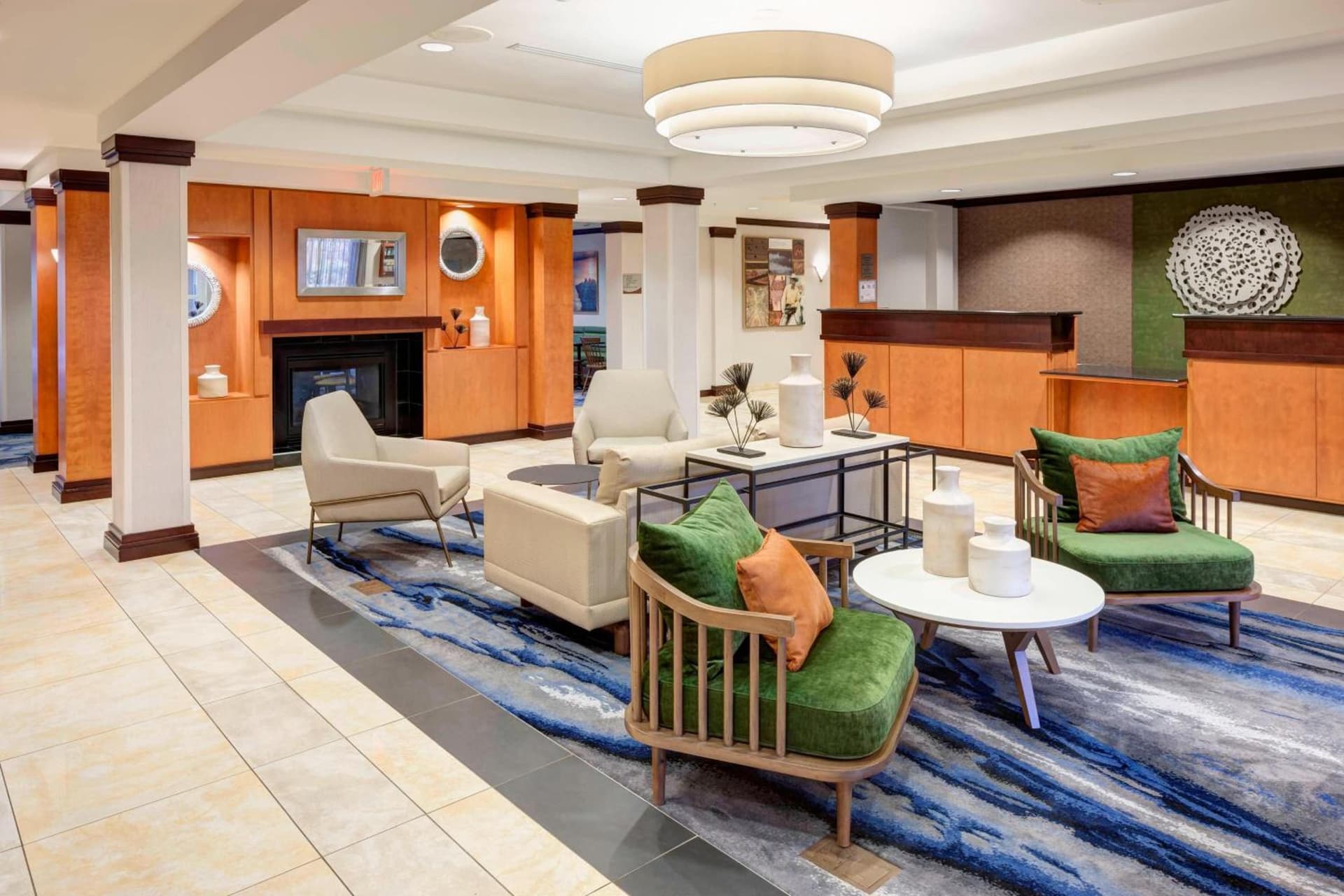 Fairfield by Marriott Inn & Suites Wilmington Wrightsville Beach interior in Wilmington, NC — gallery photo 2