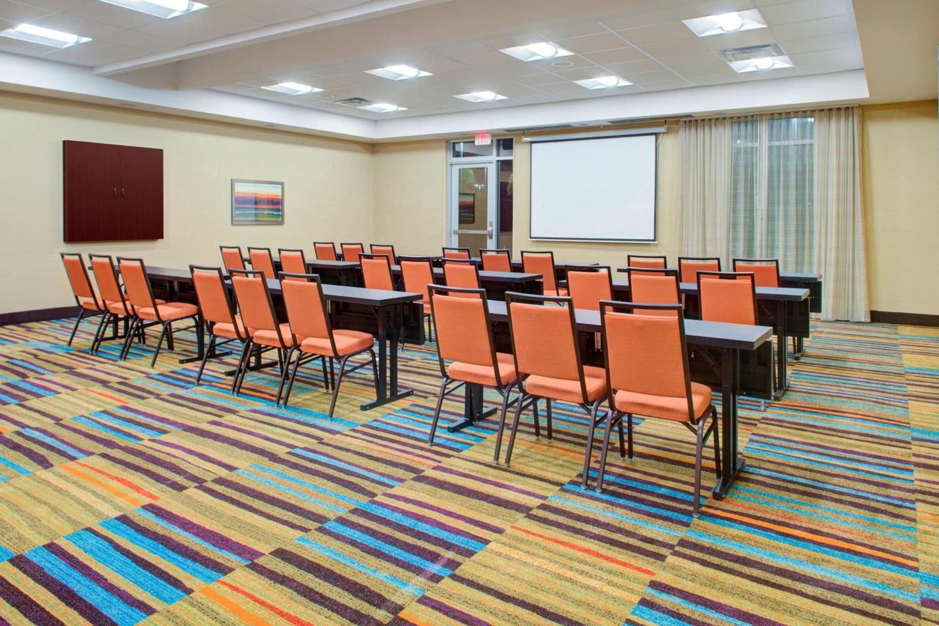 Fairfield Inn & Suites by Marriott Bakersfield North/Airport gallery photo in Bakersfield, CA — image 14